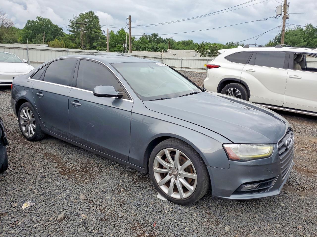 2013 Audi A4 Premium Plus Gray vin: WAUFFAFL8DN023161
