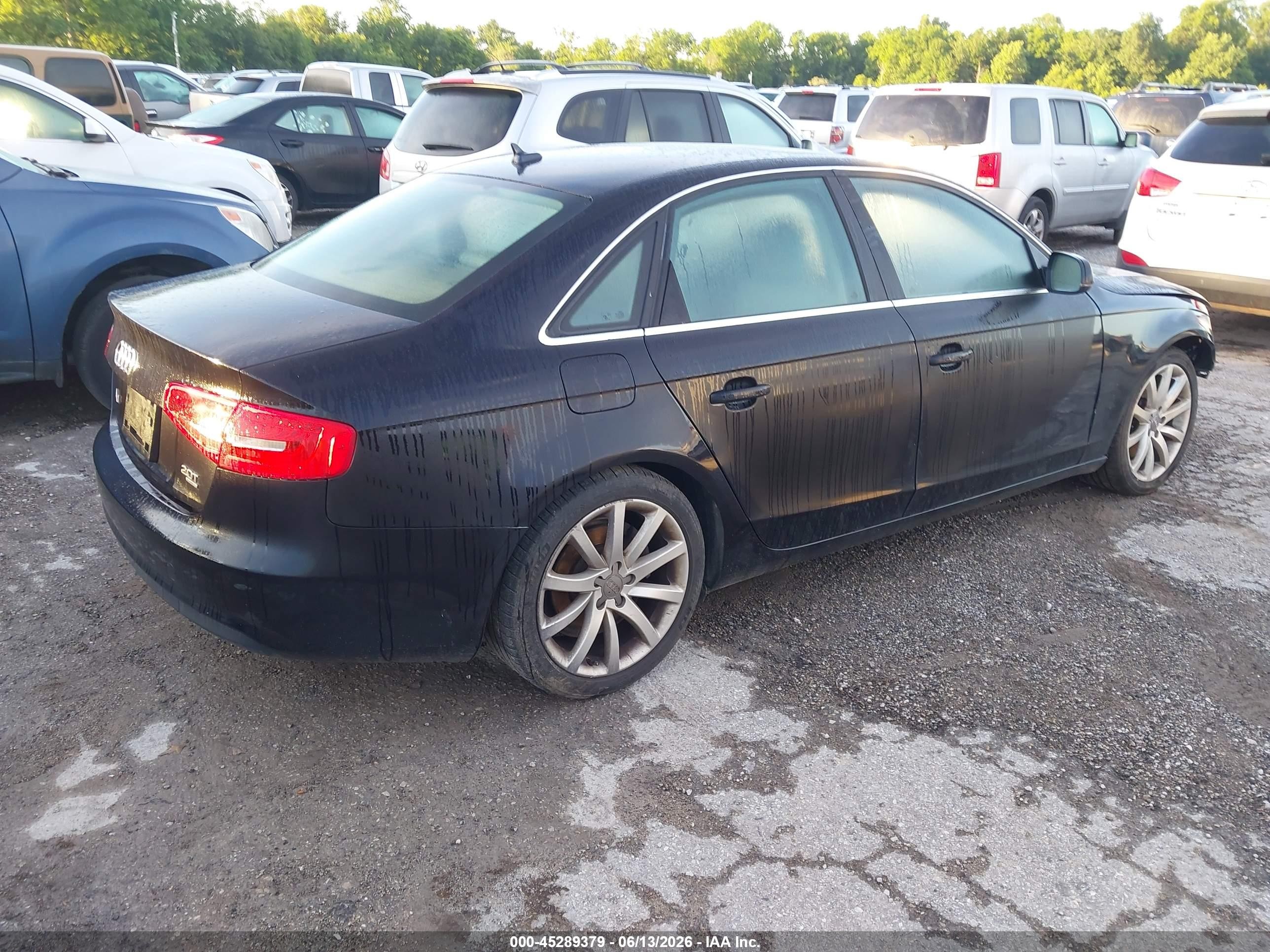 2013 Audi A4 2.0t Premium Black vin: WAUFFAFL8DN030627