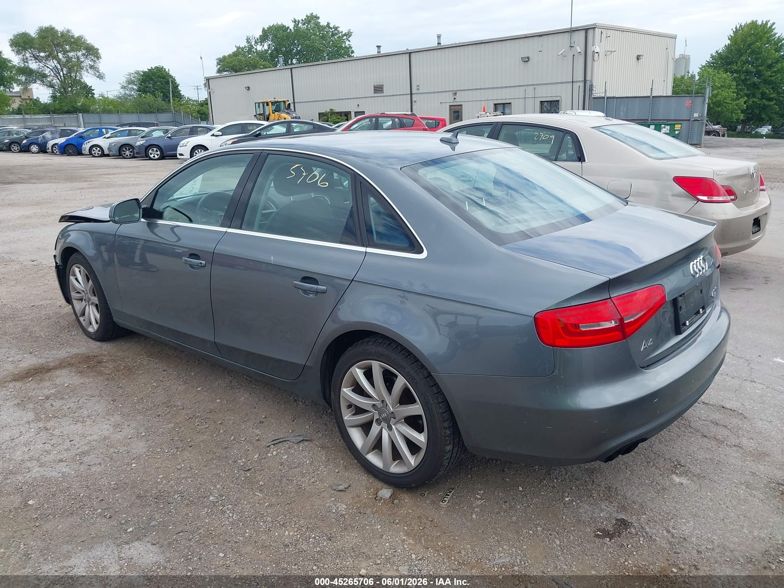 2013 Audi A4 2.0t Premium Gray vin: WAUFFAFL8DN046438