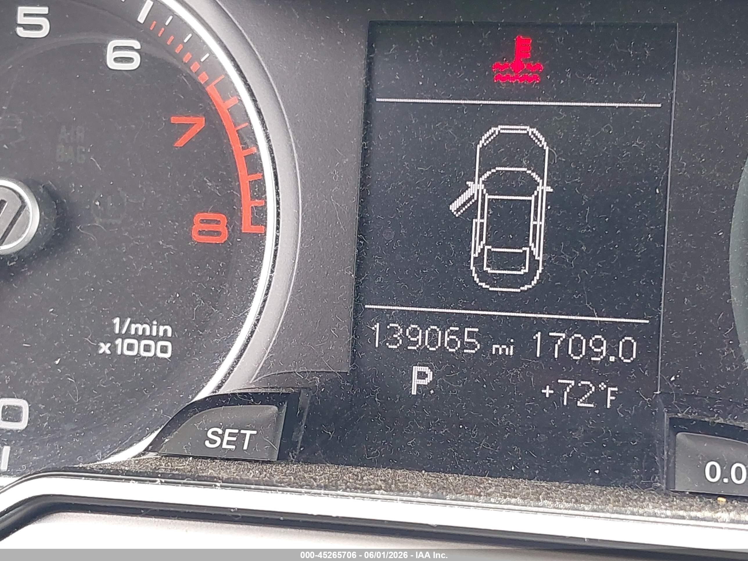 2013 Audi A4 2.0t Premium Gray vin: WAUFFAFL8DN046438
