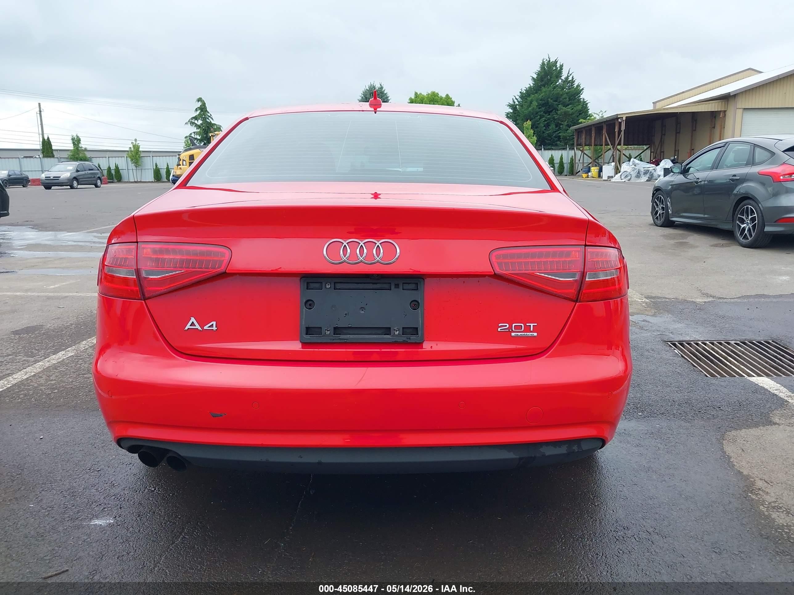 2013 Audi A4 2.0t Premium Red vin: WAUFFAFL8DN046441