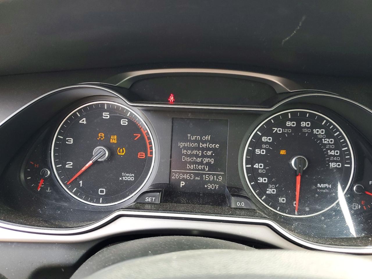 2013 Audi A4 2.0t Quattro Gray vin: WAUFFAFL8DN048786
