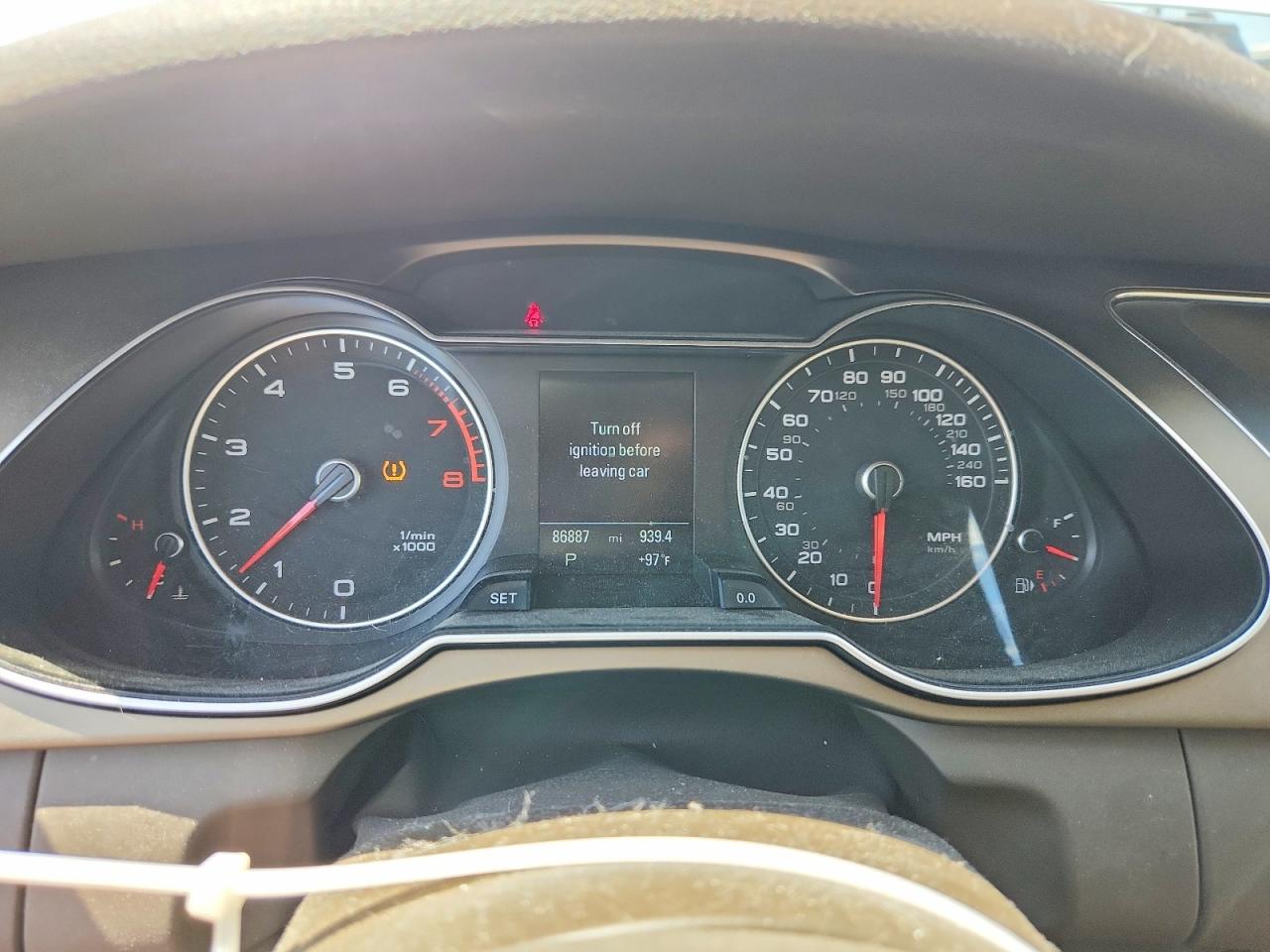 2014 Audi A4 Premium Plus White vin: WAUFFAFL8EA053351