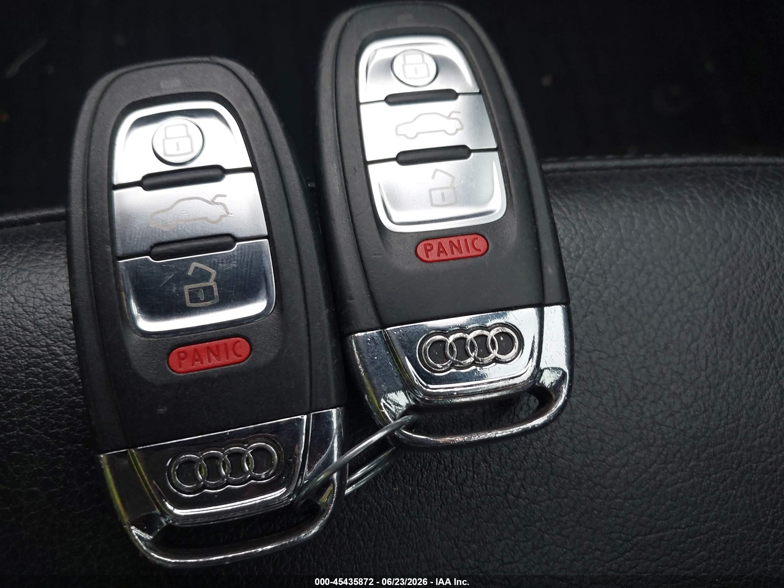 2014 Audi A4 2.0t Premium Gray vin: WAUFFAFL8EN040995