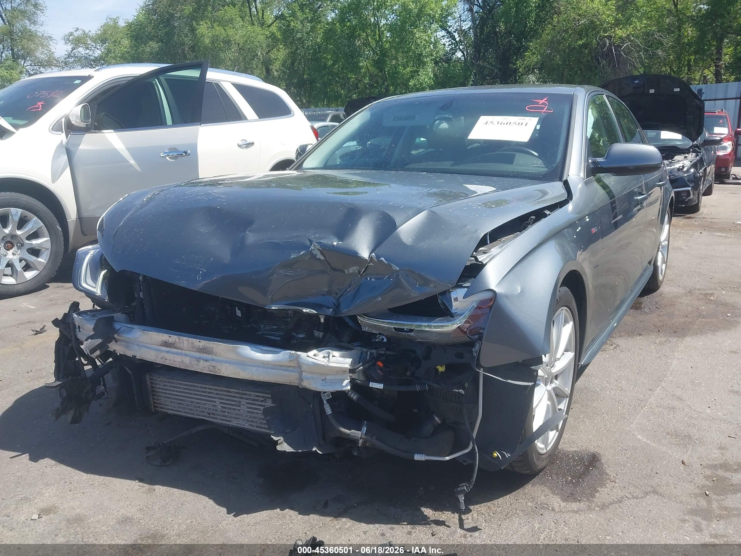 2015 Audi A4 2.0t Premium Silver vin: WAUFFAFL8FA081099