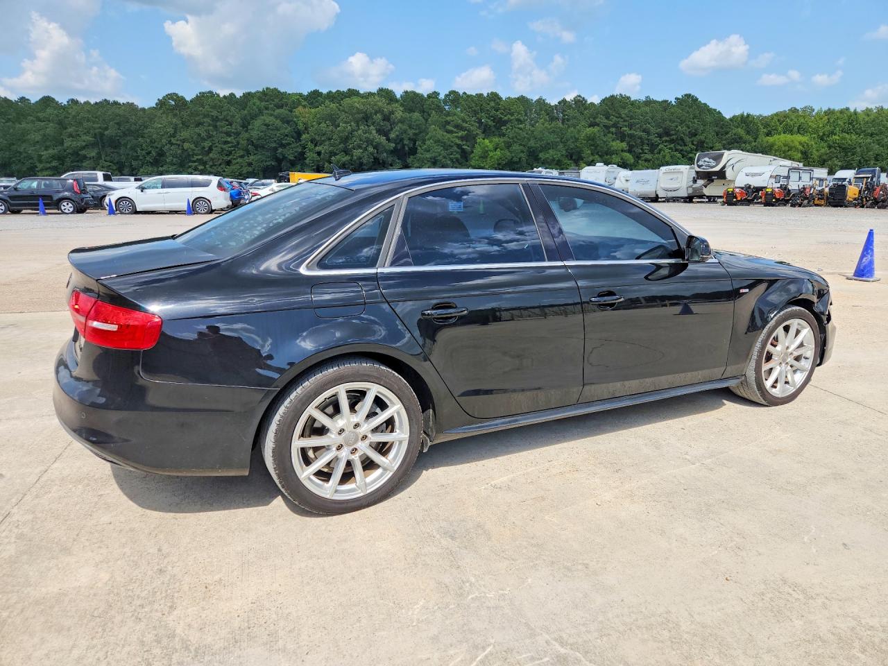 2015 Audi A4 Premium Plus Черный vin: WAUFFAFL8FN016004