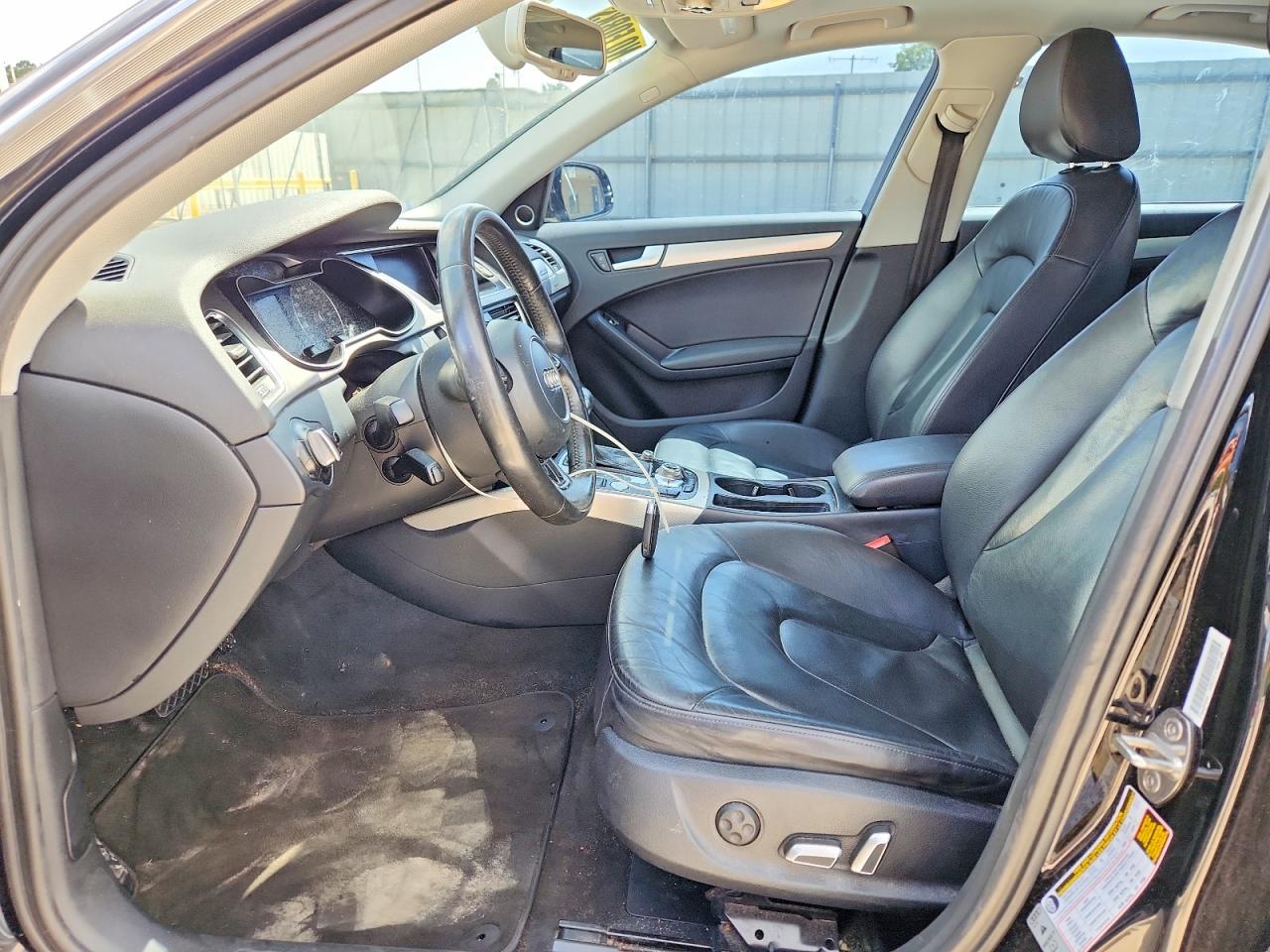 2015 Audi A4 Premium Plus Черный vin: WAUFFAFL8FN016004