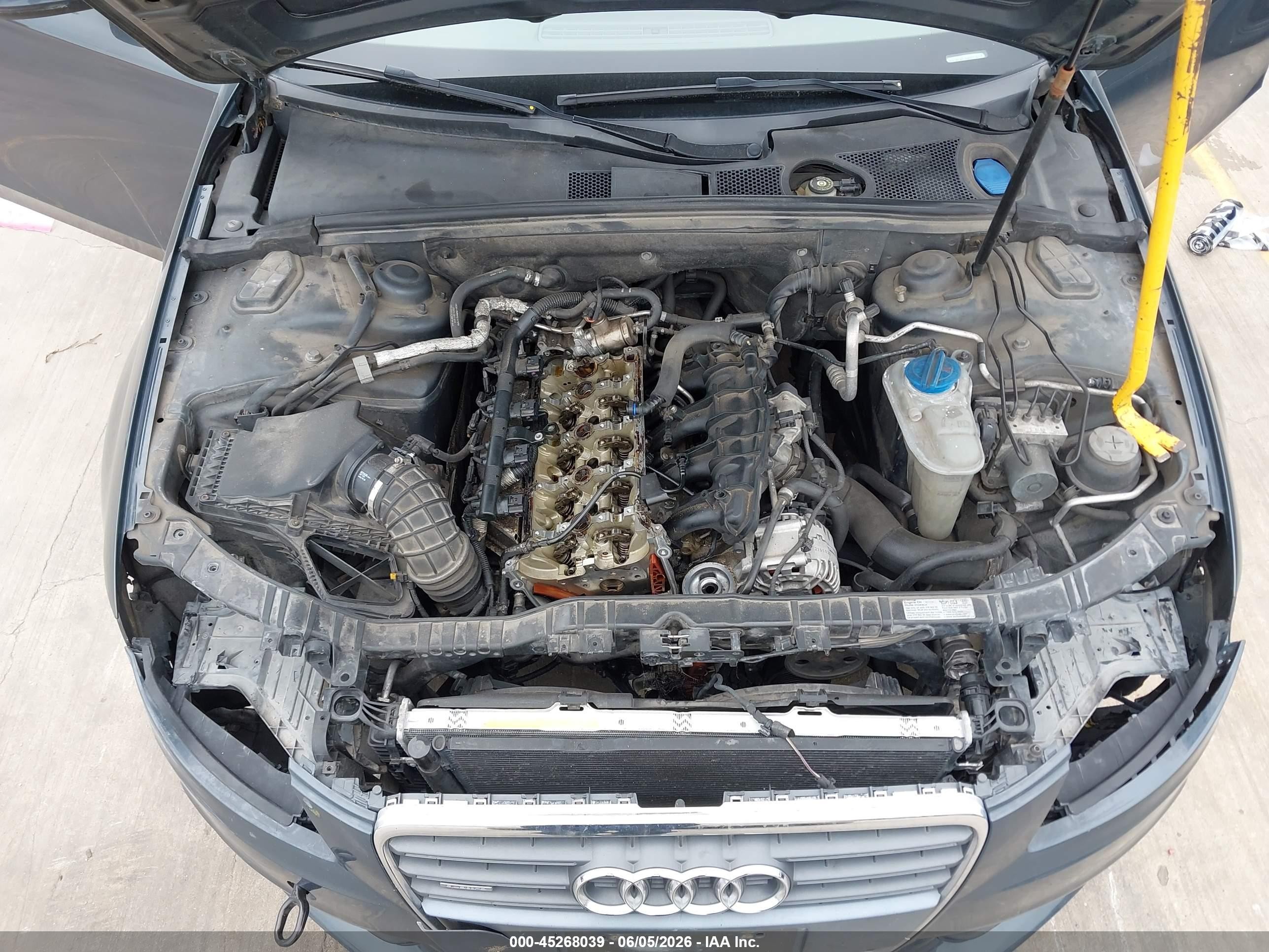 2010 Audi A4 2.0t Premium Pewter vin: WAUFFAFL9AN013217