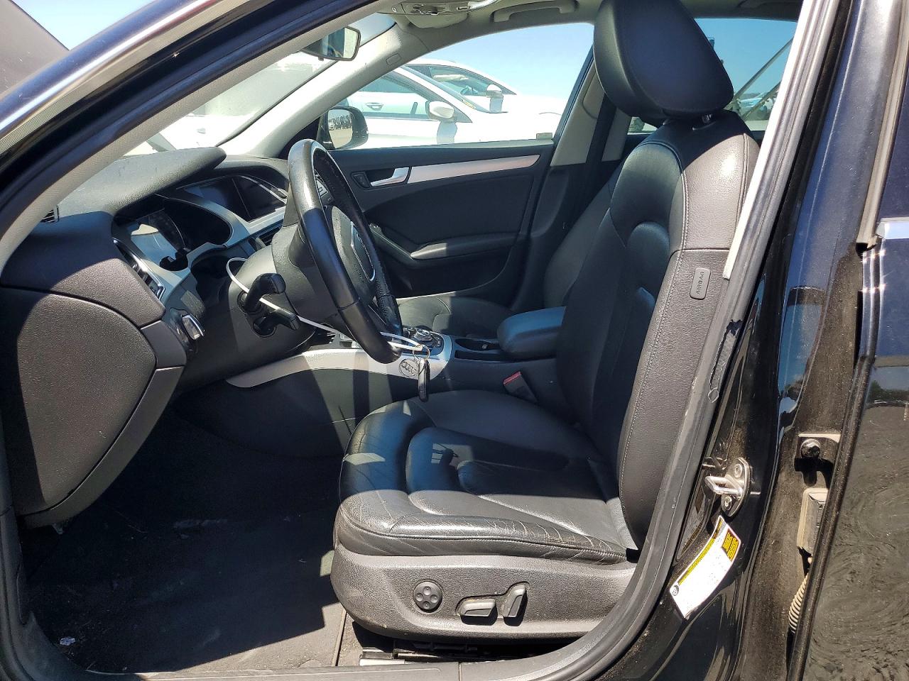 2010 Audi A4 Premium Plus Черный vin: WAUFFAFL9AN029983