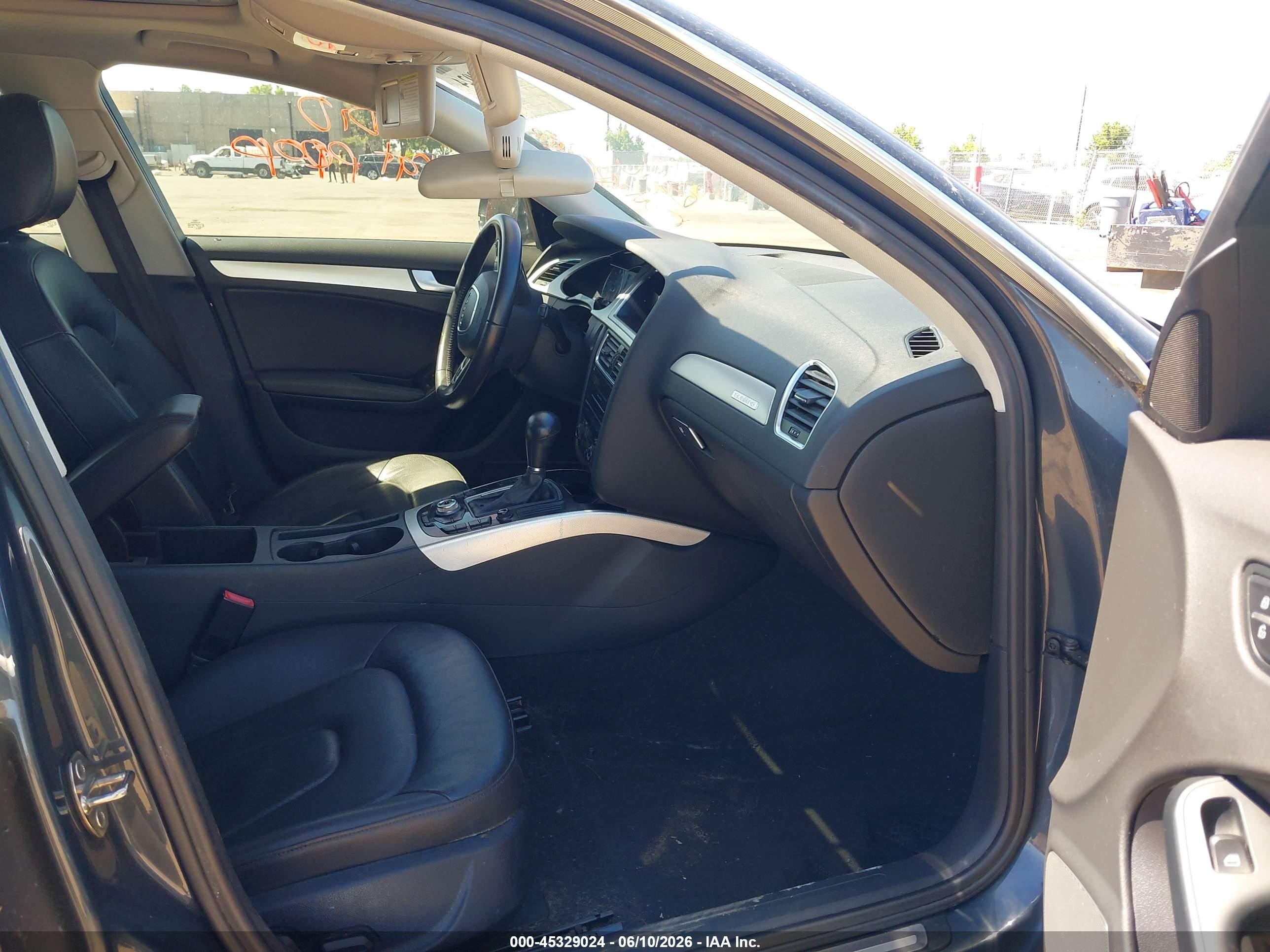 2010 Audi A4 2.0t Premium Dark Blue vin: WAUFFAFL9AN039901
