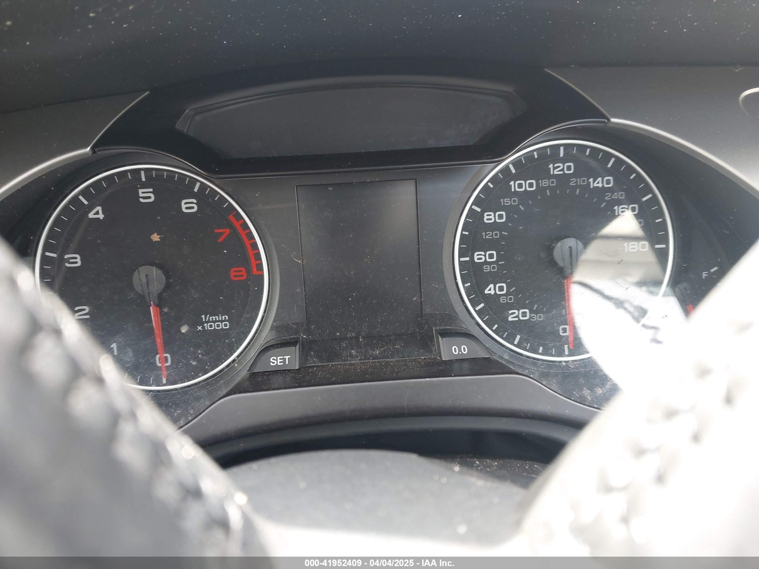 2012 Audi A4 2.0t Premium Silver vin: WAUFFAFL9CN000972