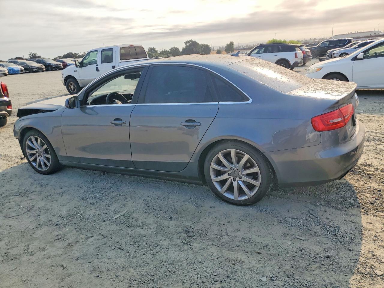 2013 Audi A4 Premium Plus Gray vin: WAUFFAFL9DN046545