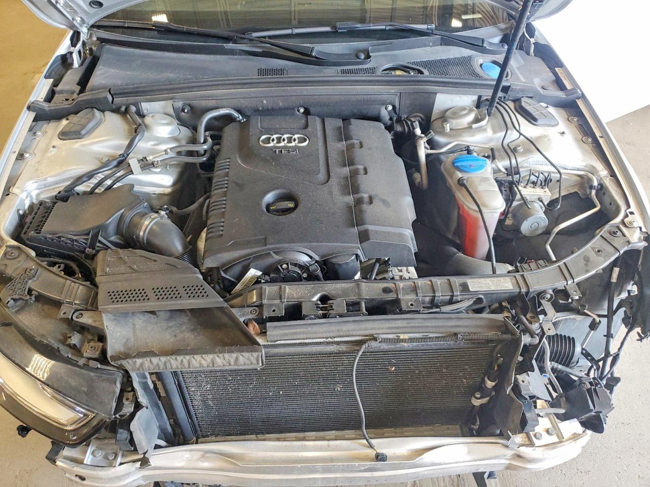 2014 Audi A4 Premium Plus Silver vin: WAUFFAFL9EN006337