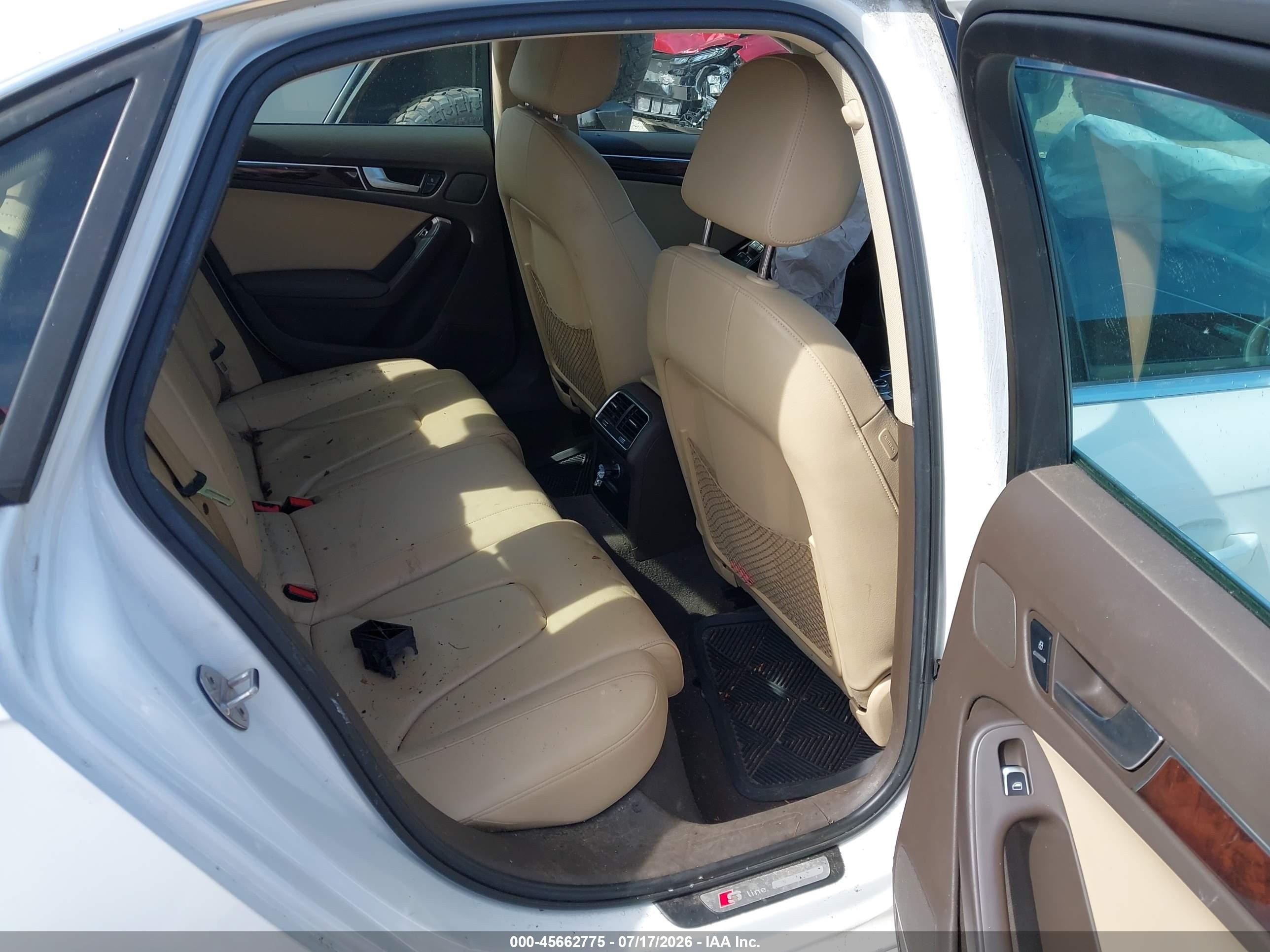 2014 Audi A4 2.0t Premium White vin: WAUFFAFL9EN015488