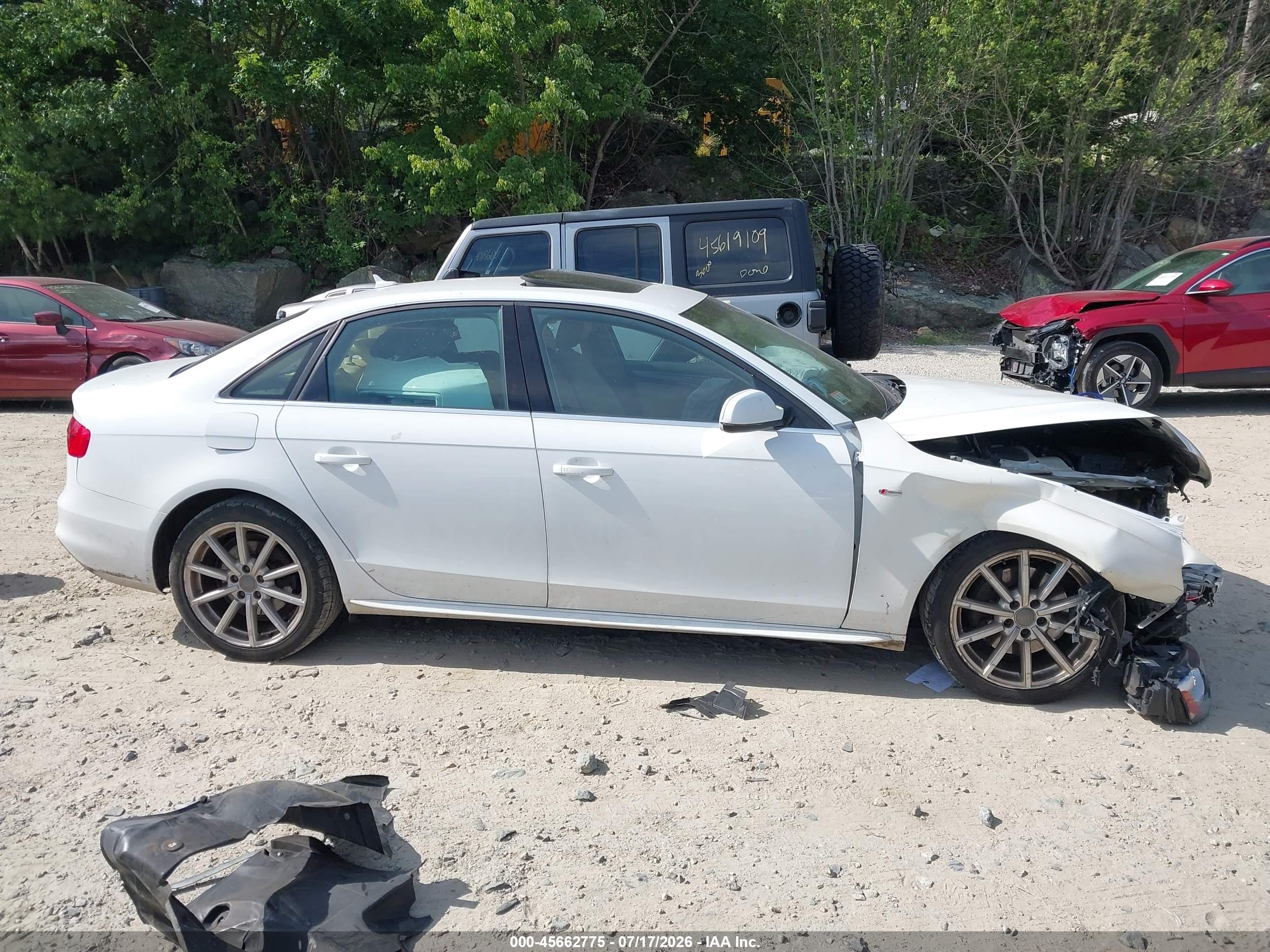 2014 Audi A4 2.0t Premium White vin: WAUFFAFL9EN015488