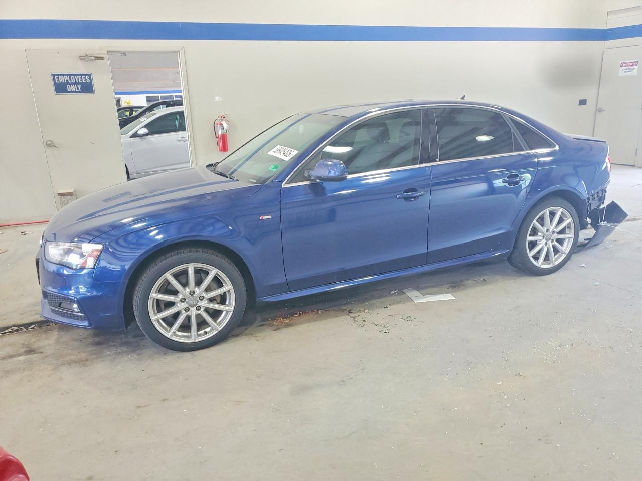 2014 Audi A4 Premium Plus Синий vin: WAUFFAFL9EN019315