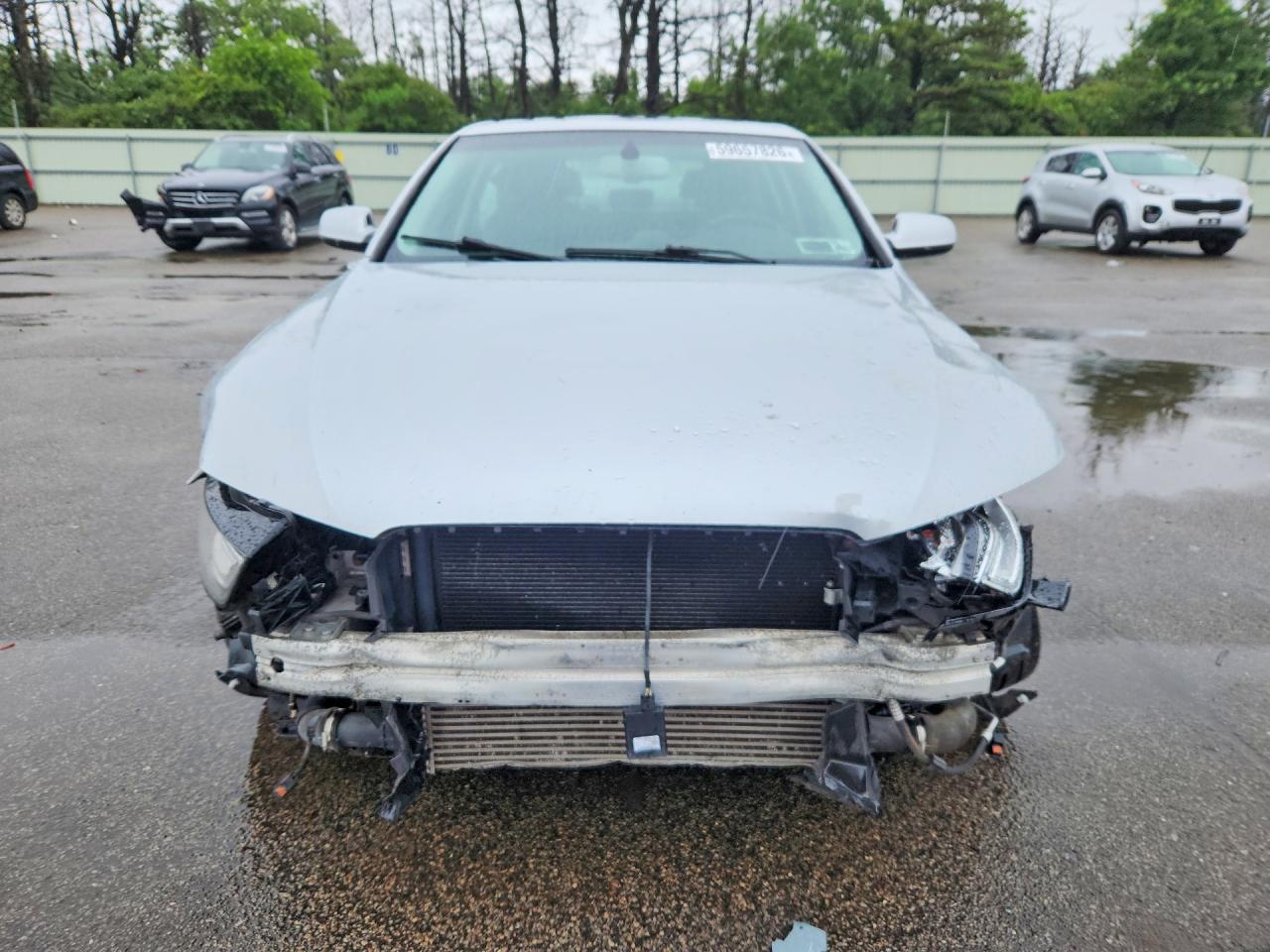 2014 Audi A4 Premium Plus Серебряный vin: WAUFFAFL9EN038625