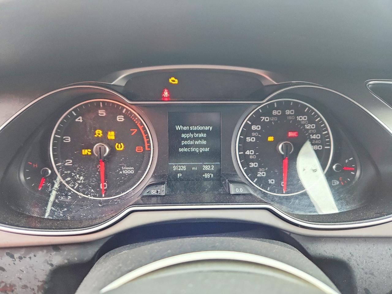 2014 Audi A4 Premium Plus Серебряный vin: WAUFFAFL9EN038625