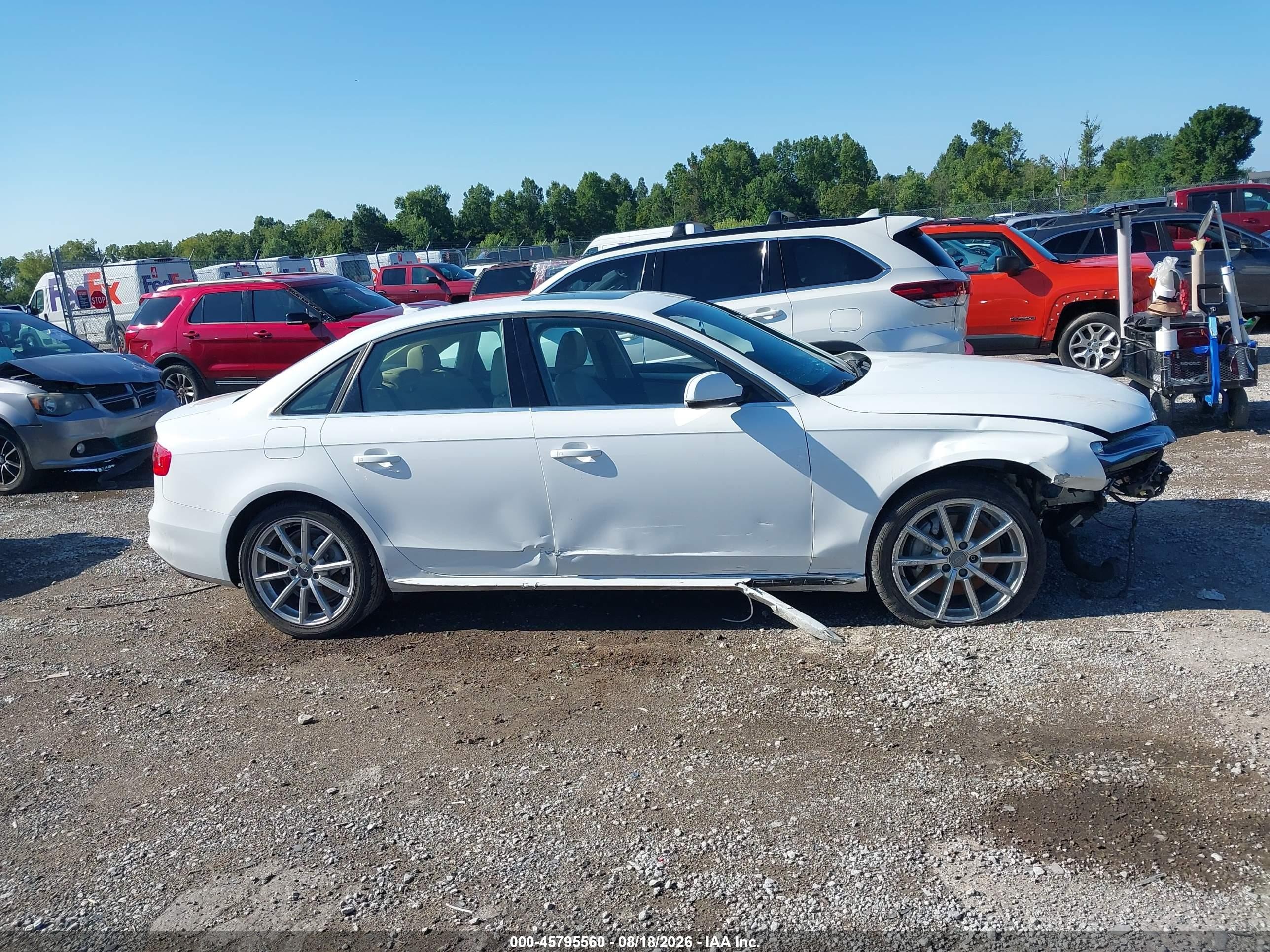 2016 Audi A4 Premium Plus White vin: WAUFFAFL9GA004081