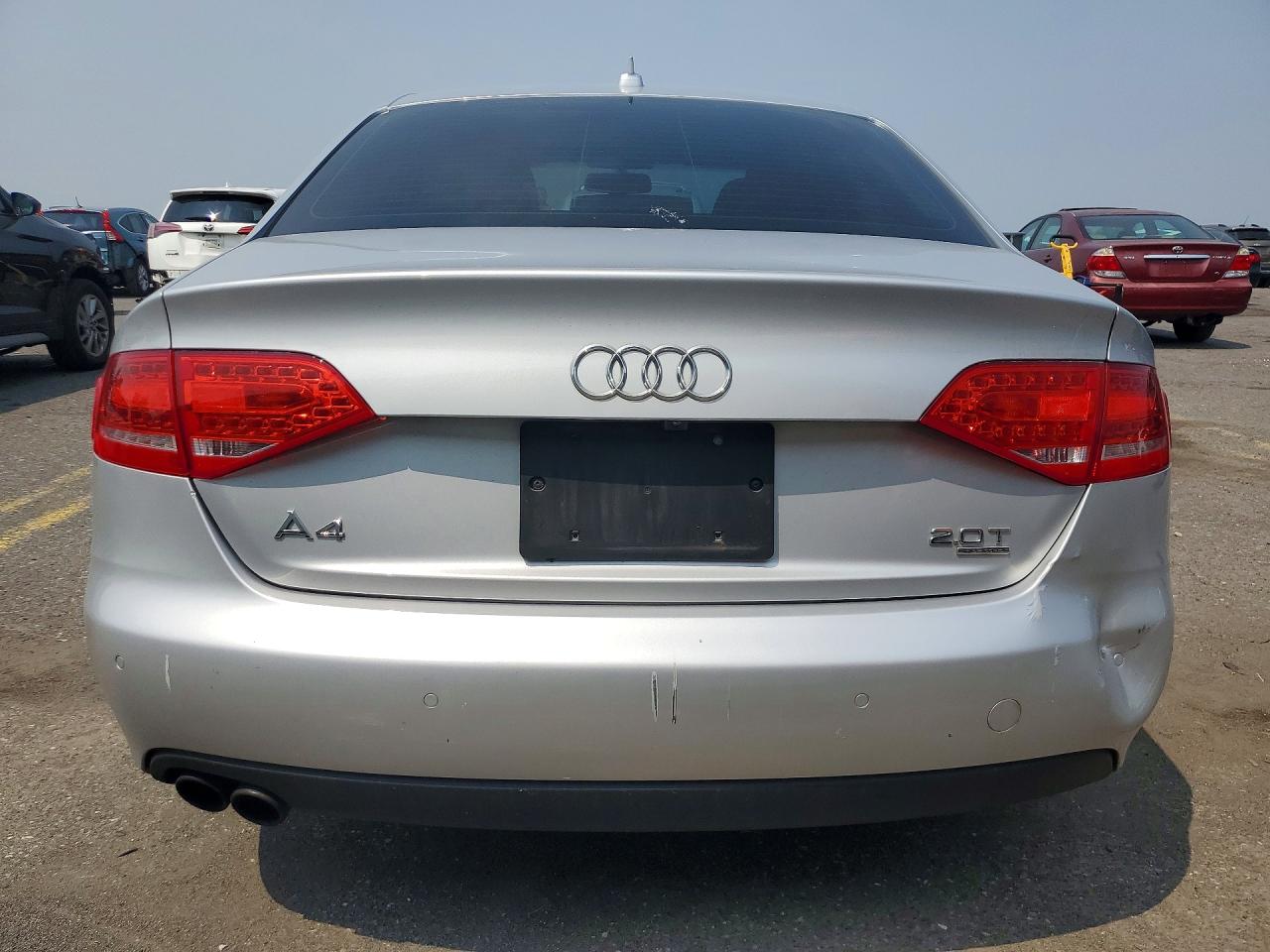 2011 Audi A4 Premium Plus Silver vin: WAUFFAFLXBN041738
