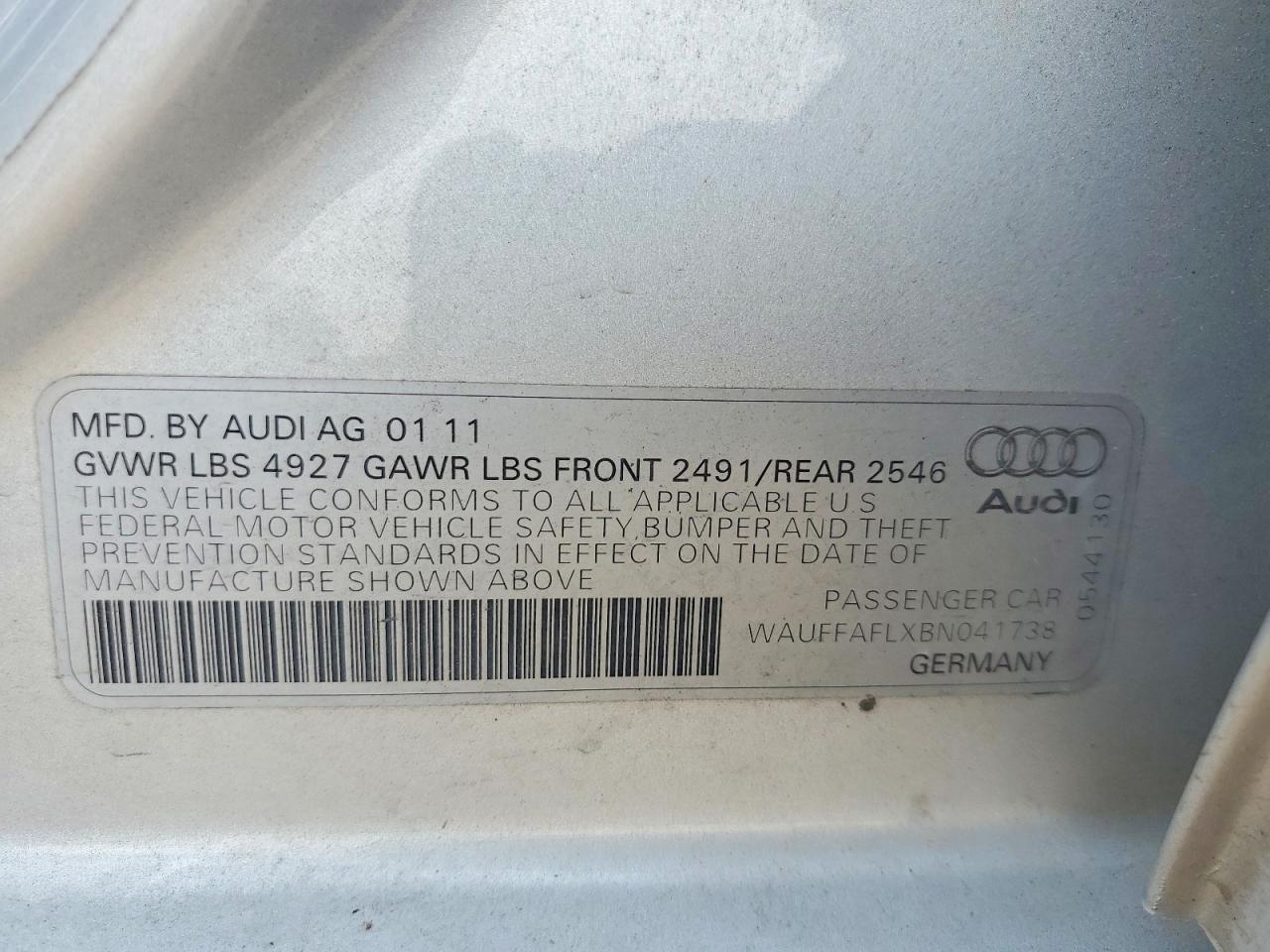 2011 Audi A4 Premium Plus Silver vin: WAUFFAFLXBN041738