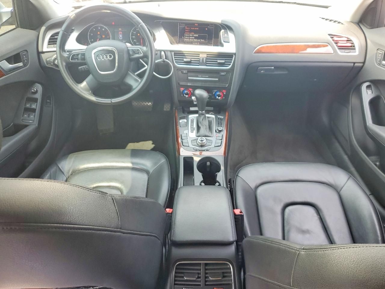 2011 Audi A4 Premium Plus Silver vin: WAUFFAFLXBN041738