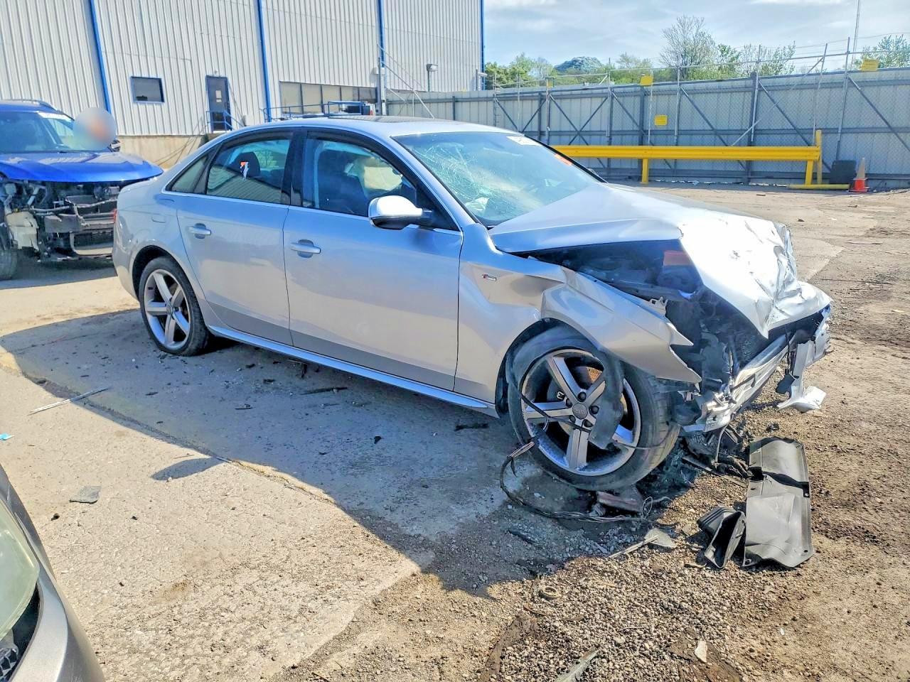 2012 Audi A4 Premium Plus Silver vin: WAUFFAFLXCA103244