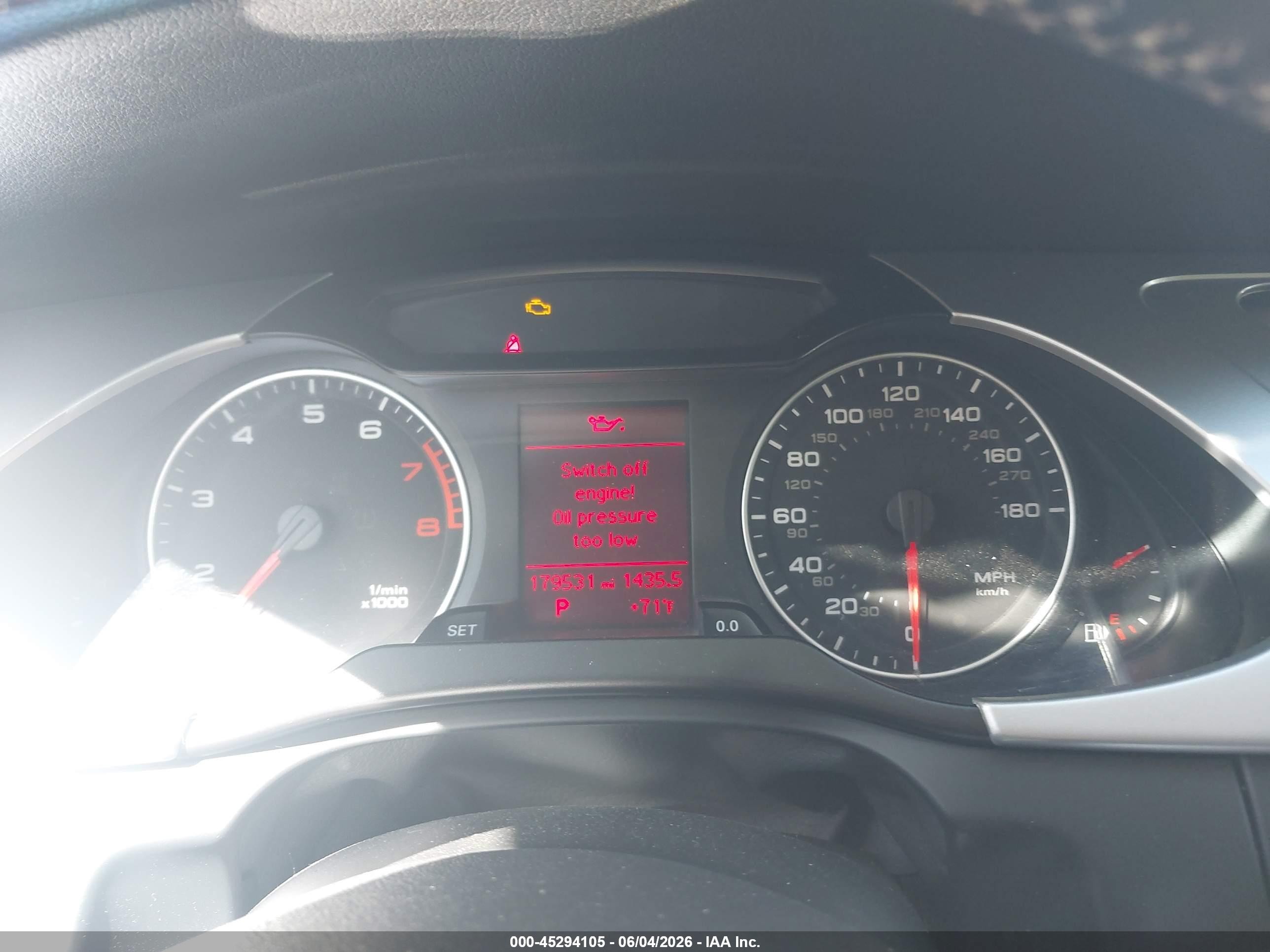 2012 Audi A4 2.0t Premium Silver vin: WAUFFAFLXCA119038