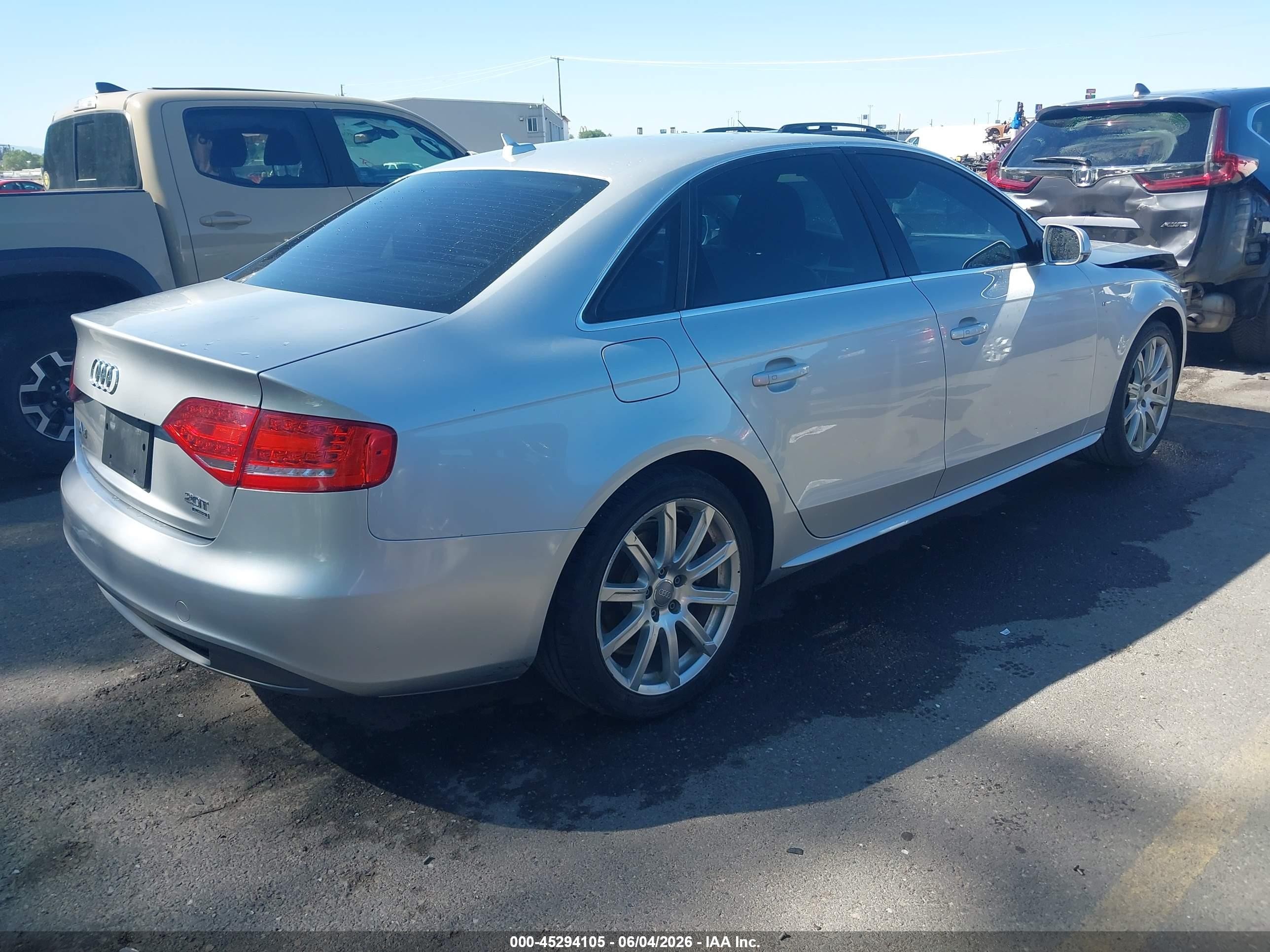 2012 Audi A4 2.0t Premium Silver vin: WAUFFAFLXCA119038