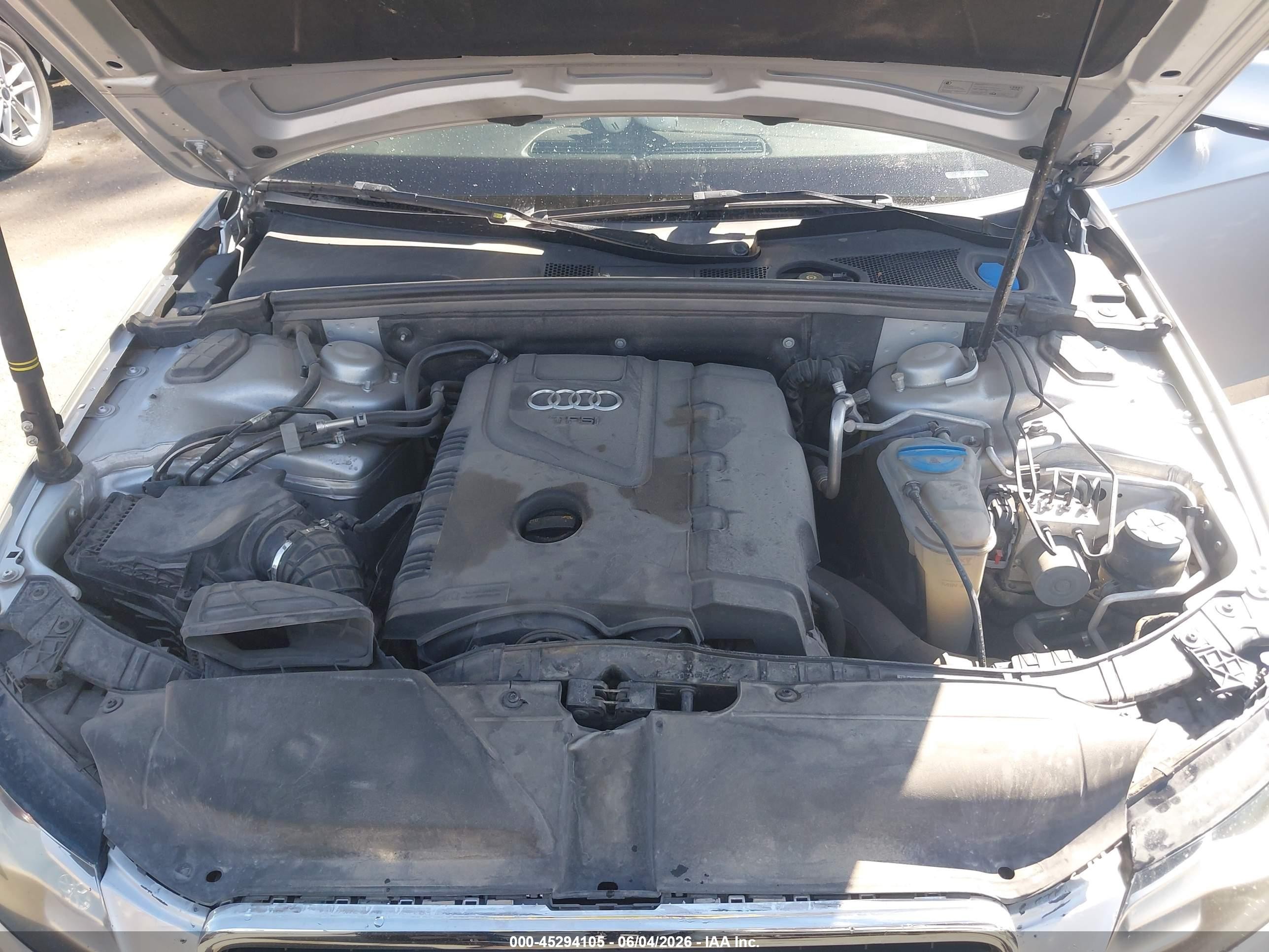 2012 Audi A4 2.0t Premium Silver vin: WAUFFAFLXCA119038