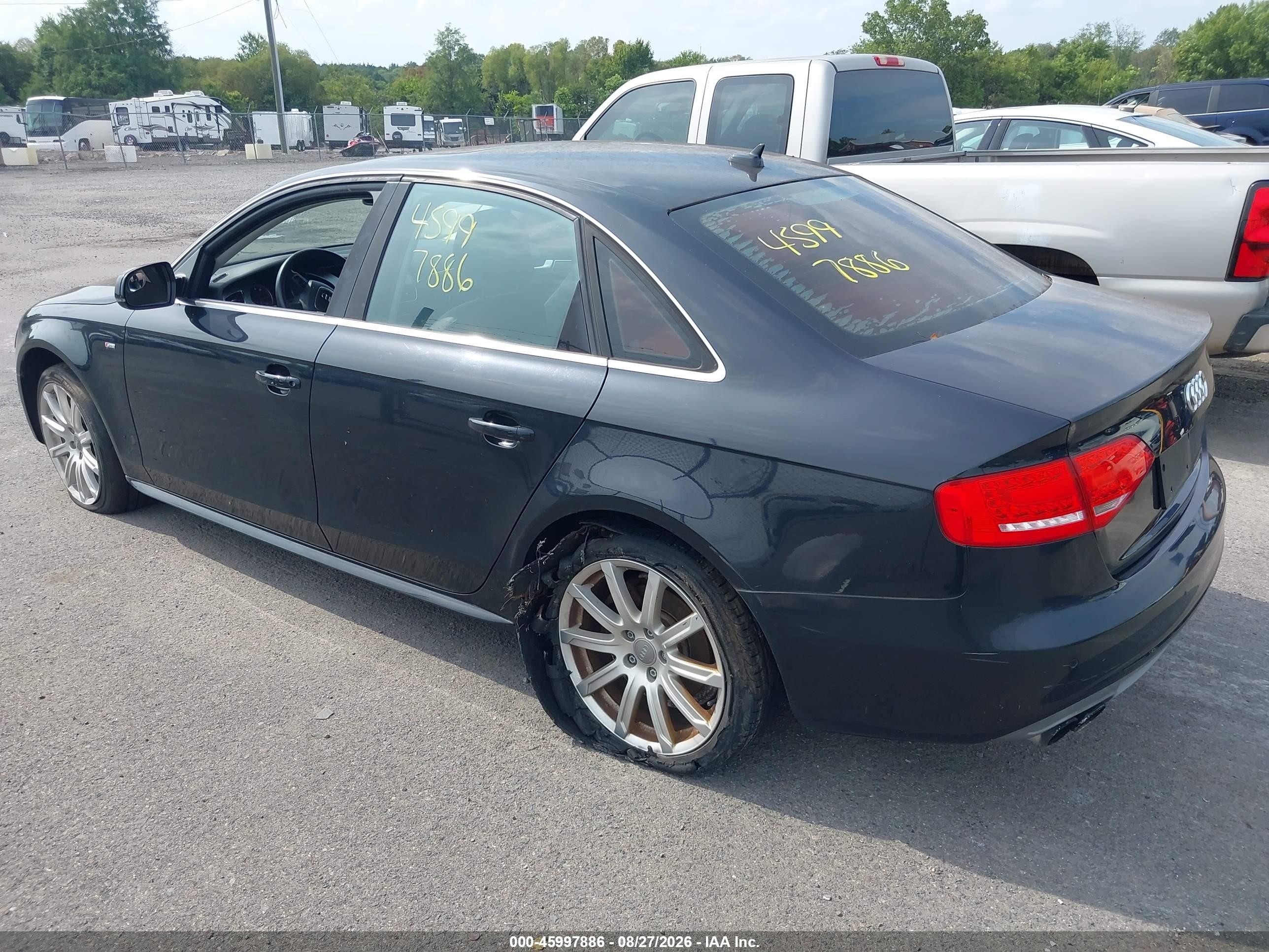 2012 Audi A4 2.0t Premium Black vin: WAUFFAFLXCA119850
