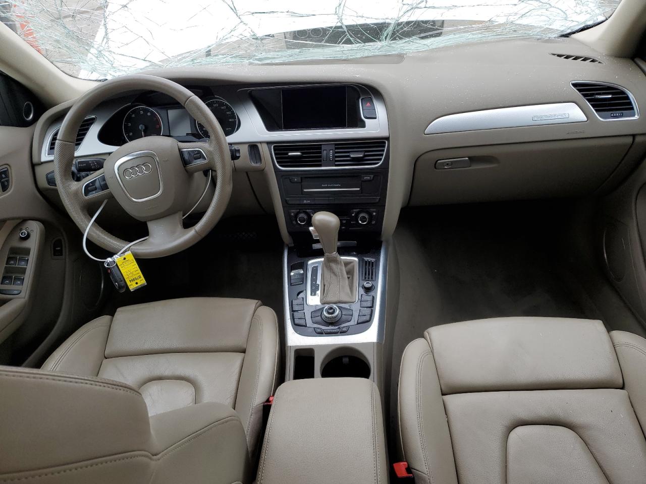 2012 Audi A4 Premium Plus   White vin: WAUFFAFLXCN011690
