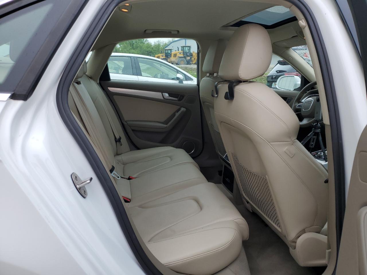 2012 Audi A4 Premium Plus   White vin: WAUFFAFLXCN011690