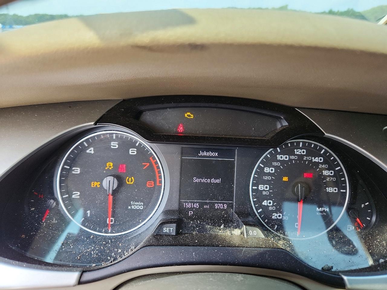 2012 Audi A4 Premium Plus White vin: WAUFFAFLXCN011690