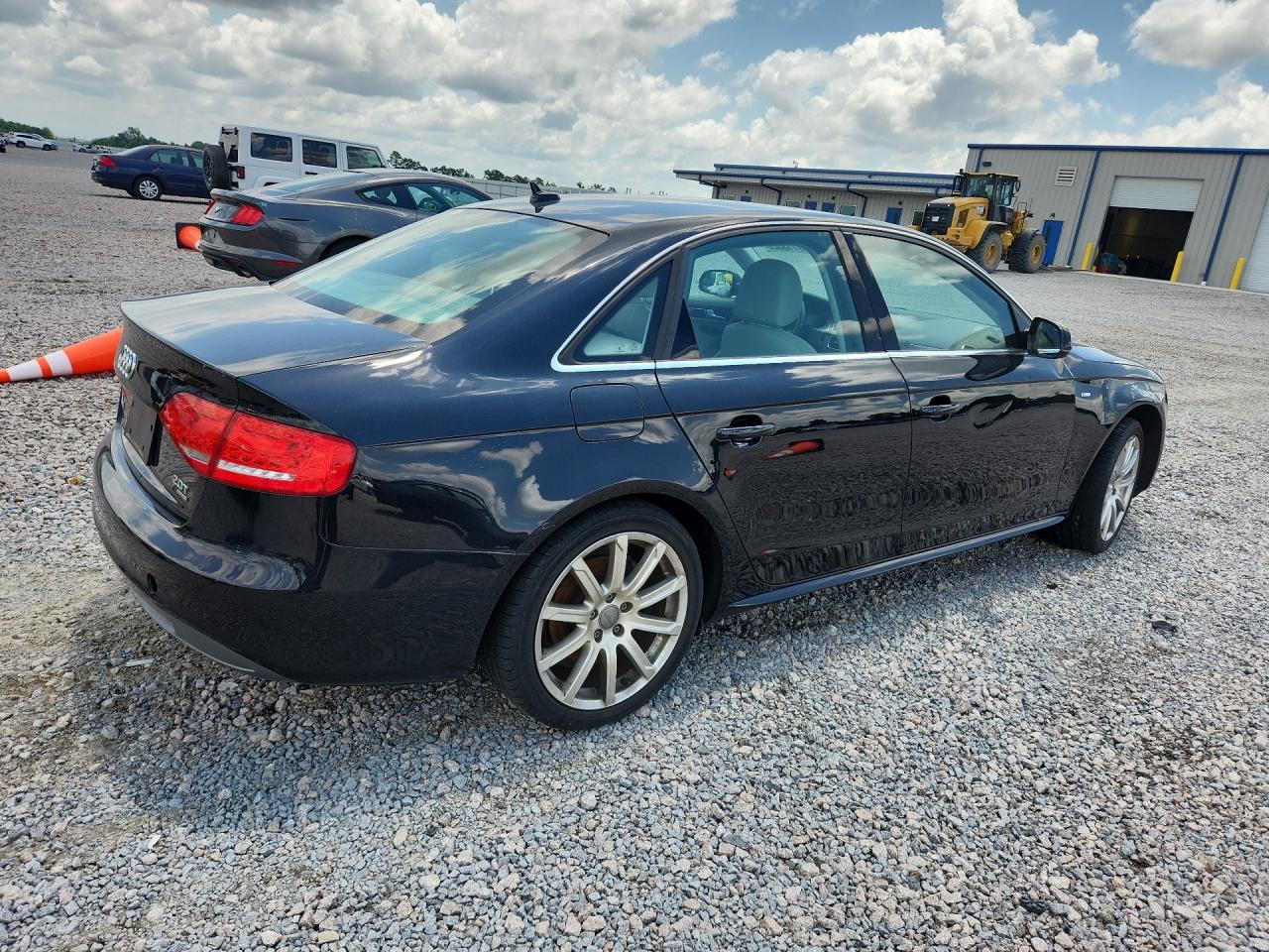 2012 Audi A4 Premium Plus Black vin: WAUFFAFLXCN014282