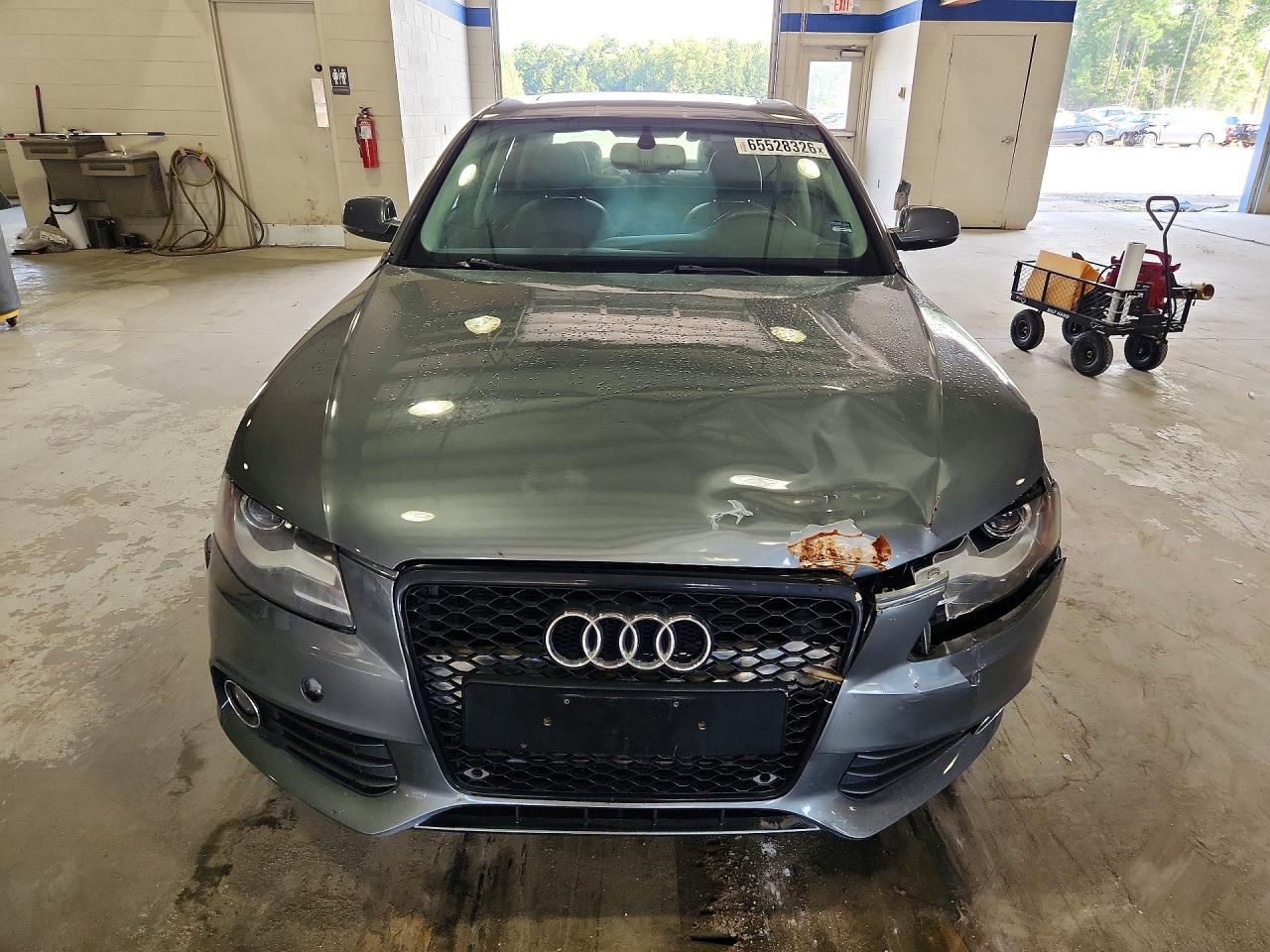 2012 Audi A4 Premium Plus Gray vin: WAUFFAFLXCN015755