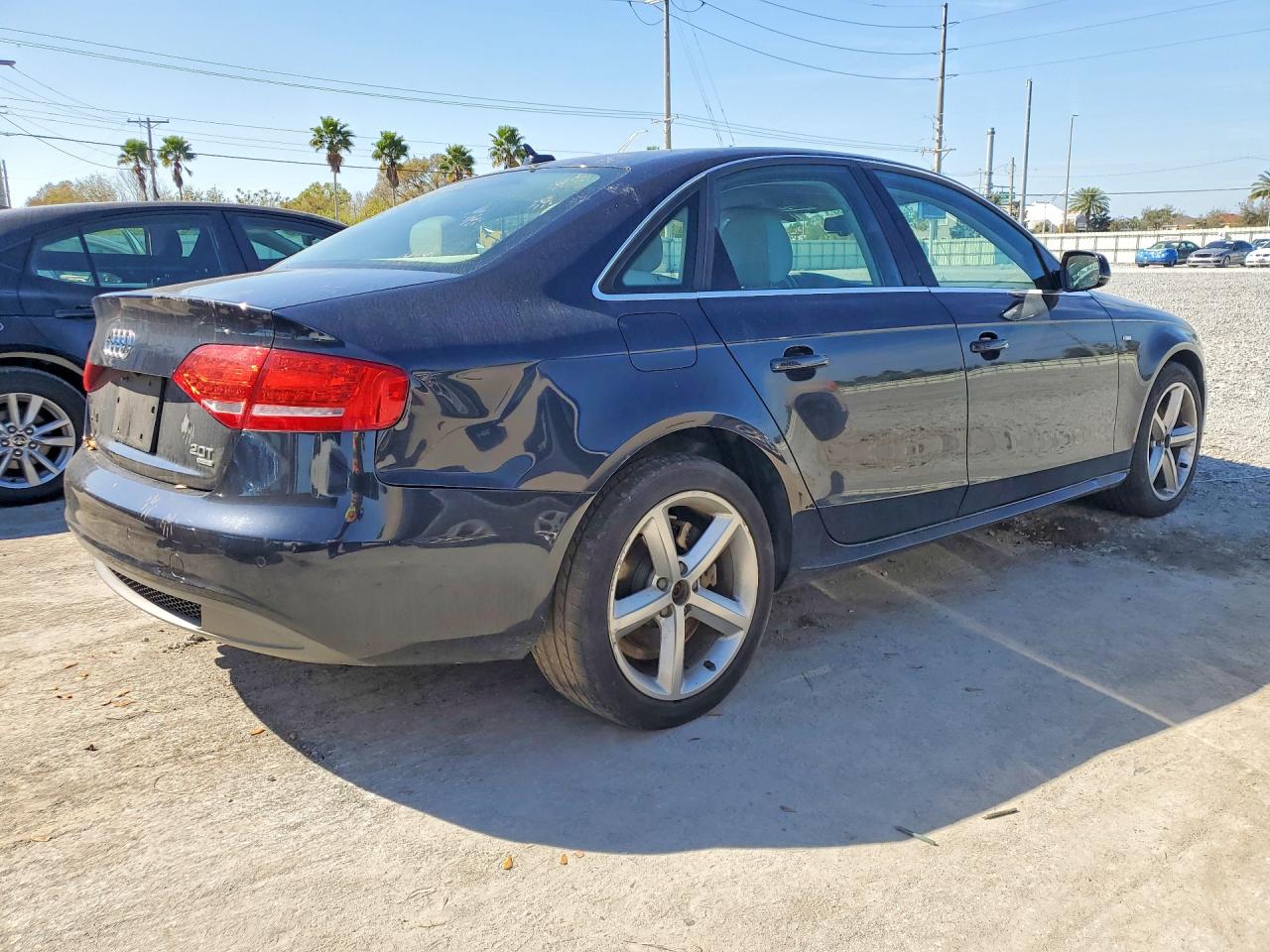 2012 Audi A4 Premium Plus Blue vin: WAUFFAFLXCN016677