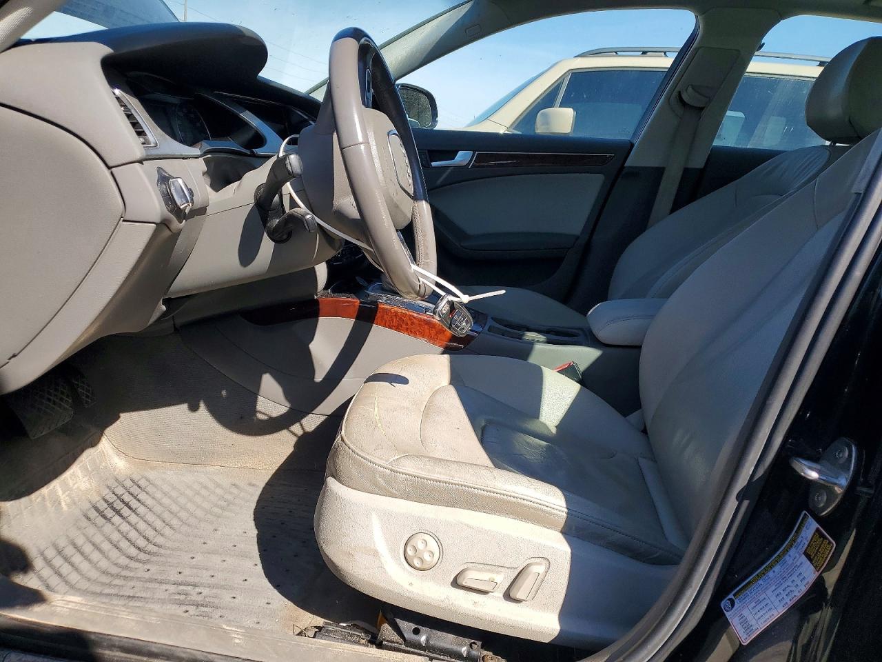2012 Audi A4 Premium Plus Blue vin: WAUFFAFLXCN016677