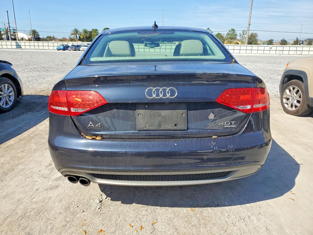 2012 Audi A4 Premium Plus Blue vin: WAUFFAFLXCN016677