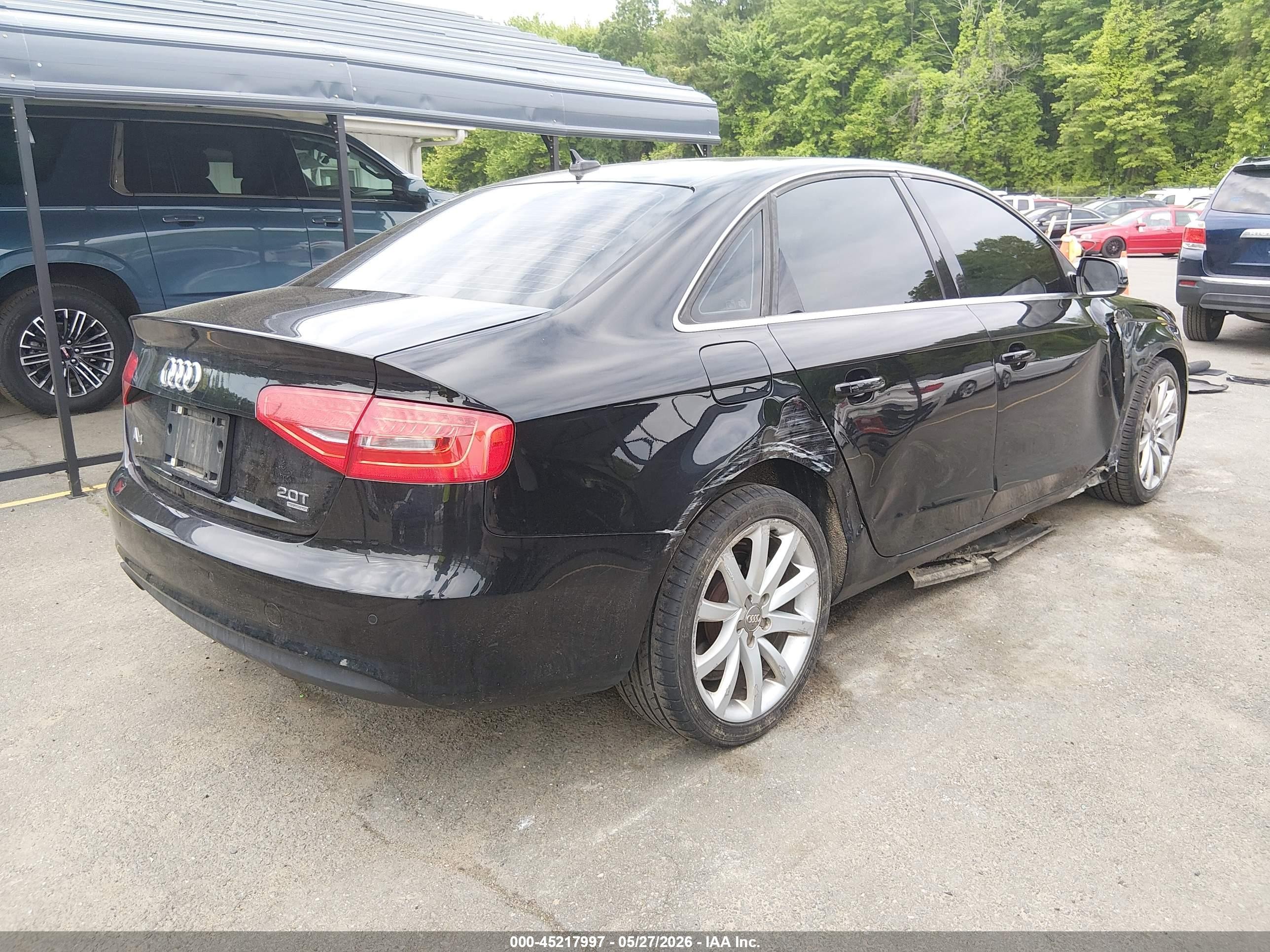 2013 Audi A4 2.0t Premium Black vin: WAUFFAFLXDN006720