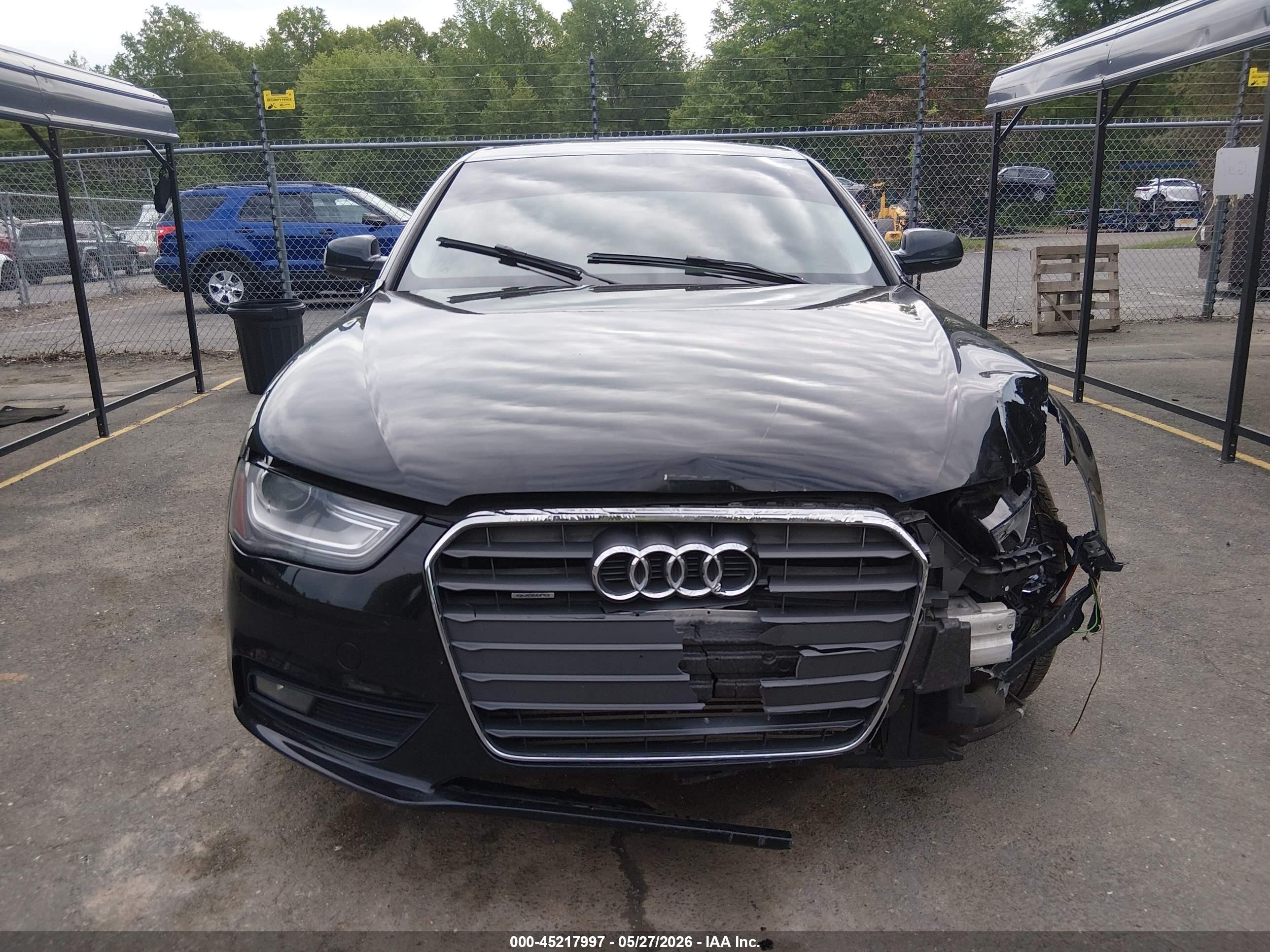 2013 Audi A4 2.0t Premium Black vin: WAUFFAFLXDN006720