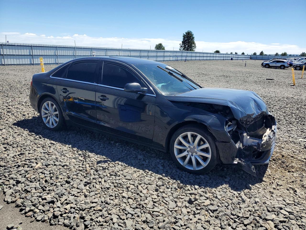 2013 Audi A4 Premium Plus Black vin: WAUFFAFLXDN007303
