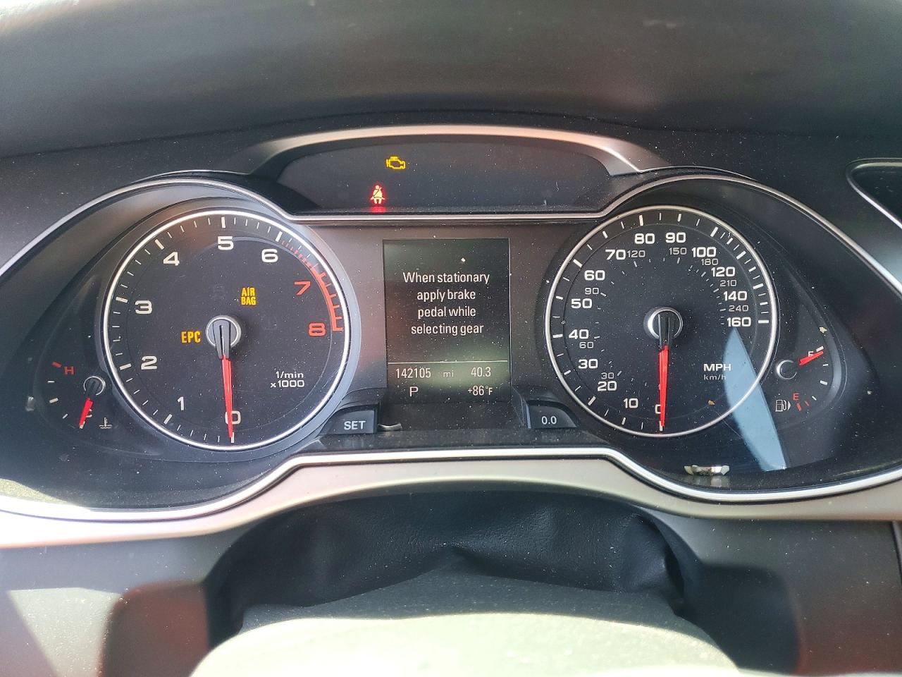 2013 Audi A4 Premium Plus Black vin: WAUFFAFLXDN007303