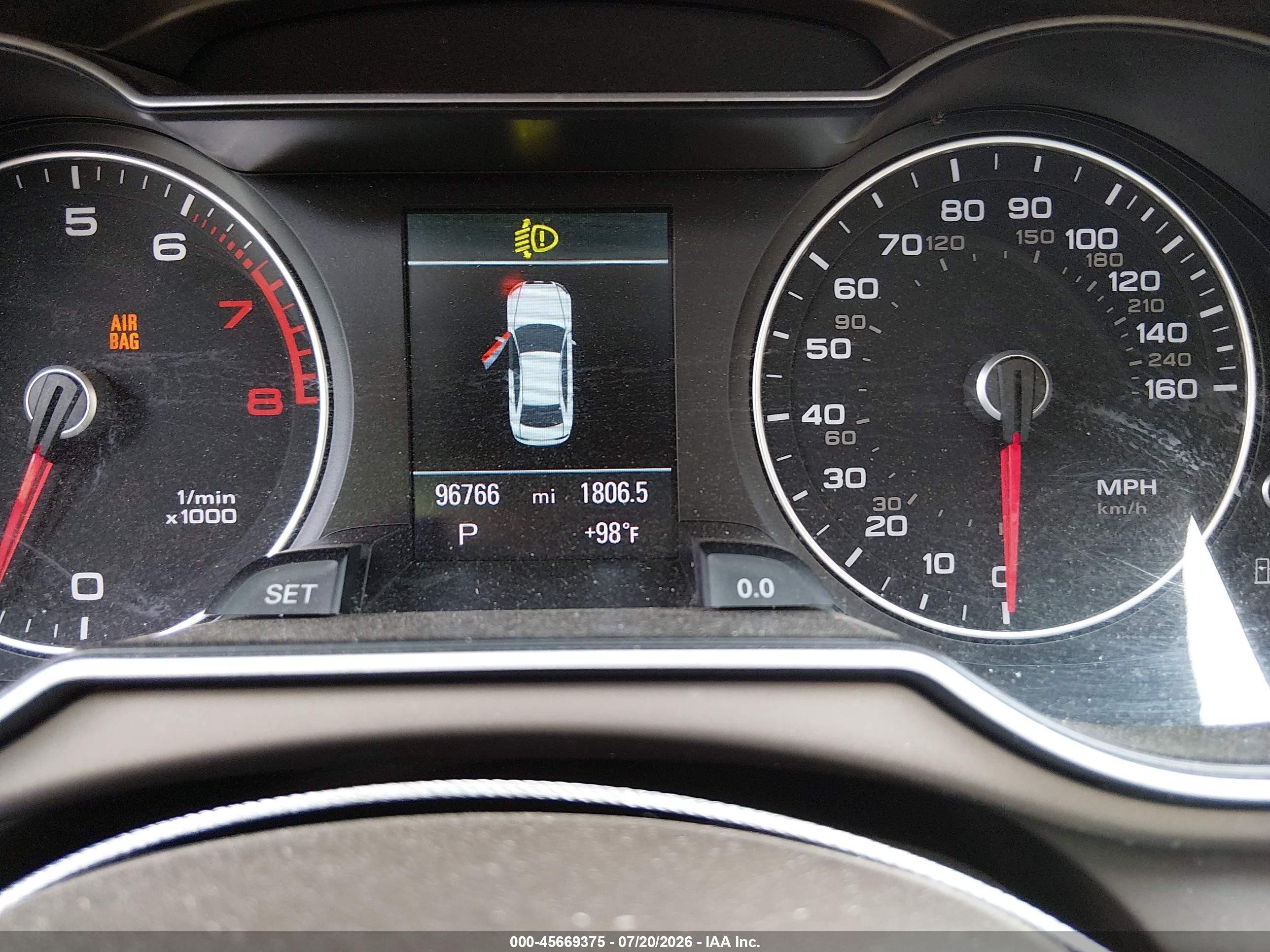 2013 Audi A4 2.0t Premium Blue vin: WAUFFAFLXDN012839