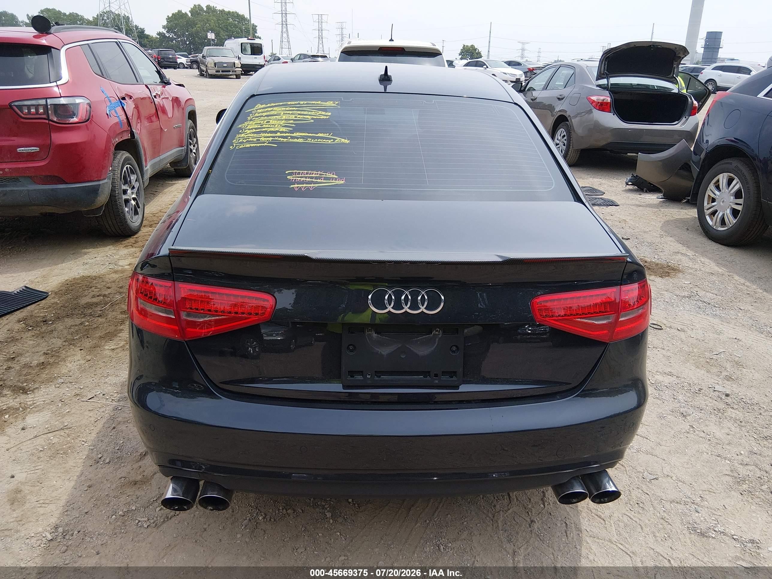 2013 Audi A4 2.0t Premium Blue vin: WAUFFAFLXDN012839