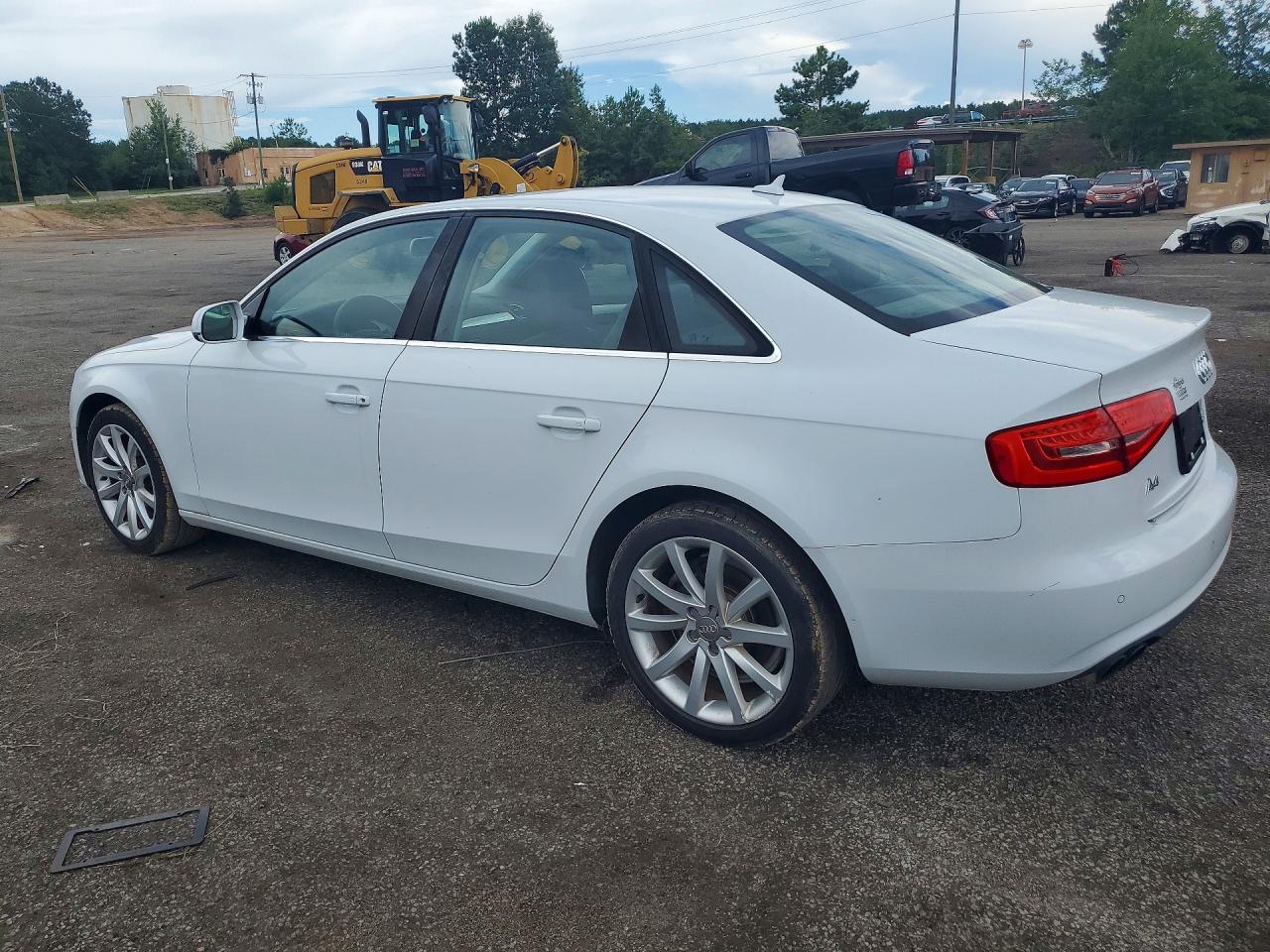 2013 Audi A4 Premium Plus White vin: WAUFFAFLXDN012842