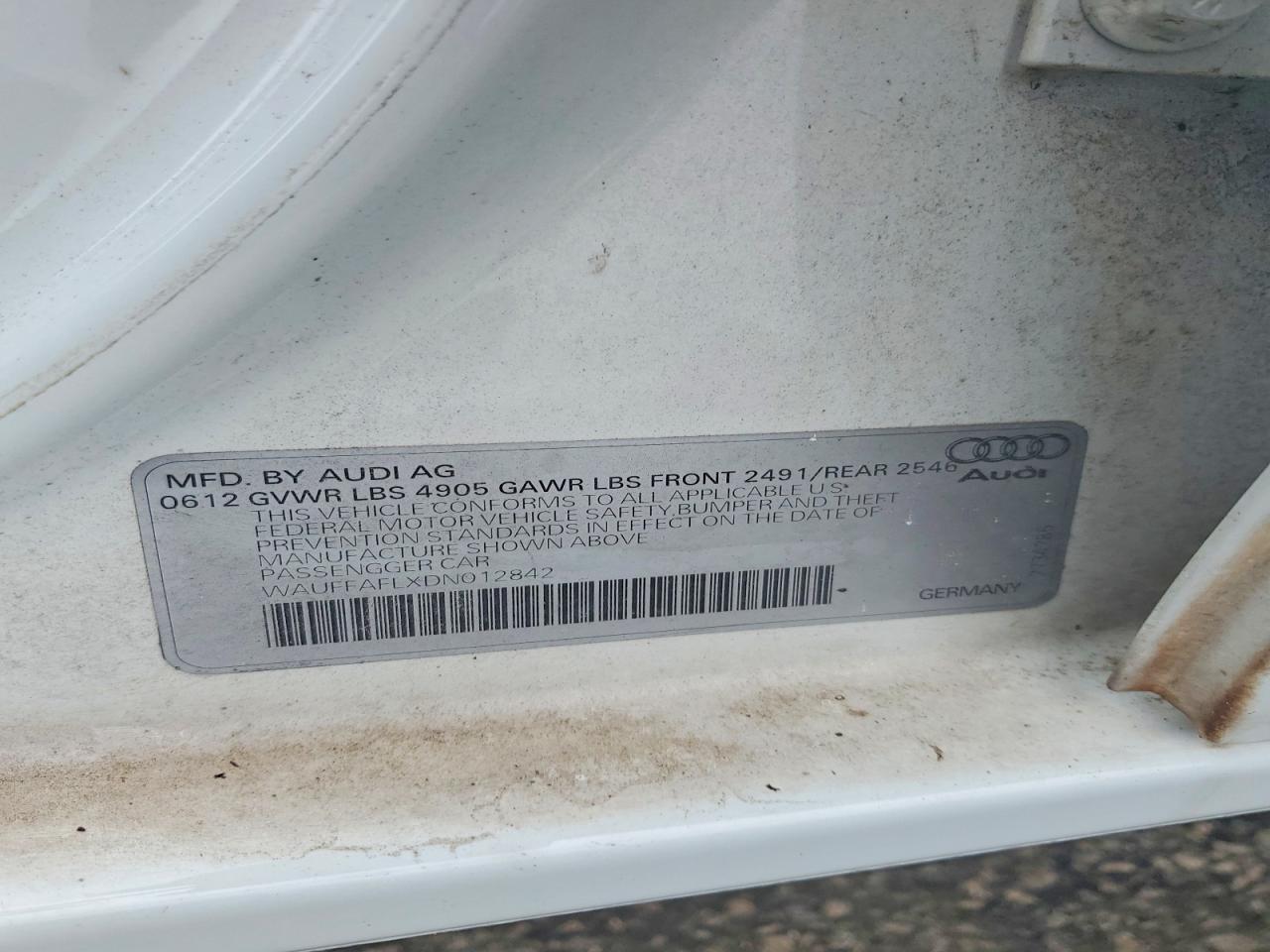 2013 Audi A4 Premium Plus White vin: WAUFFAFLXDN012842