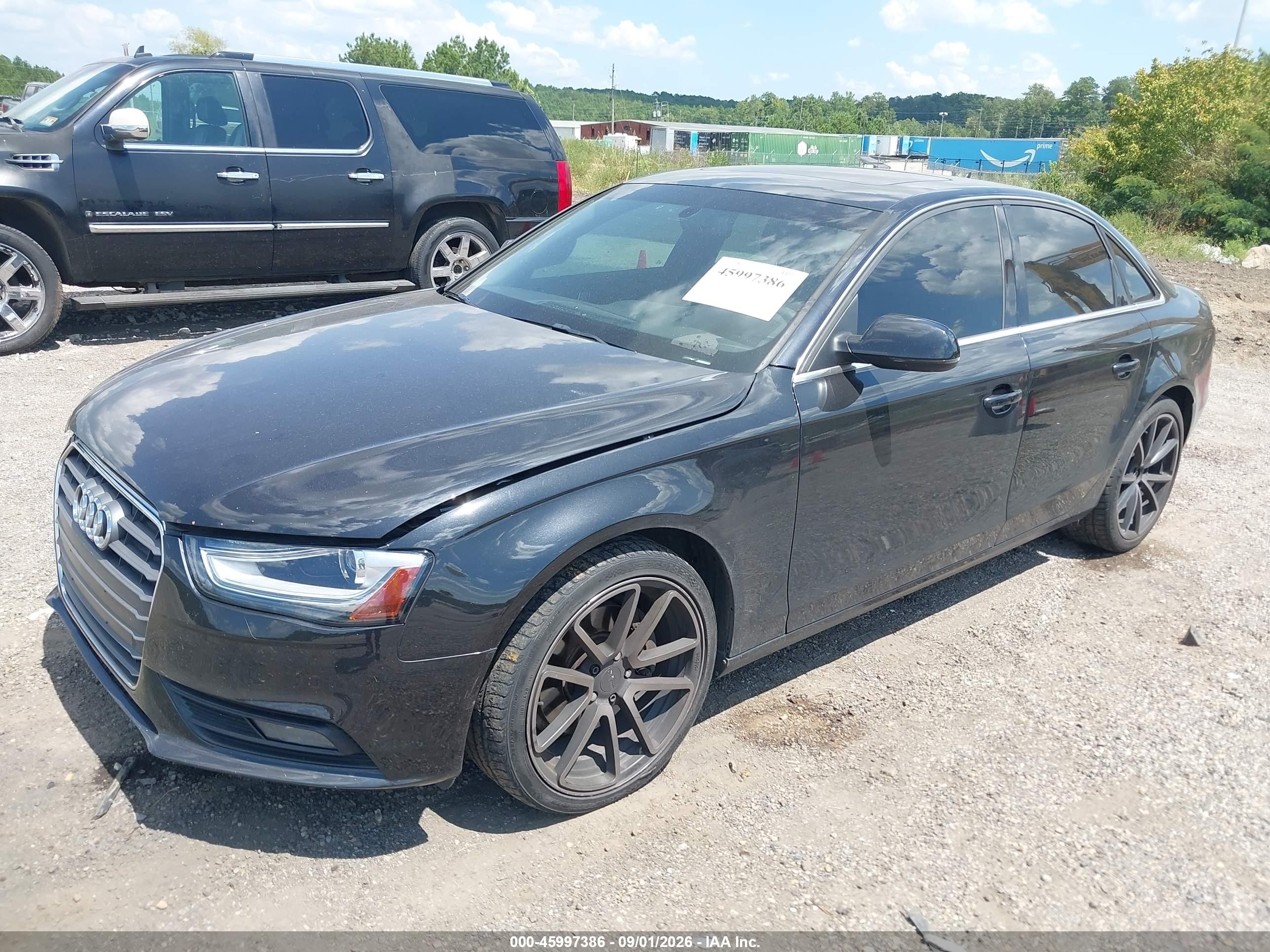 2013 Audi A4 2.0t Premium Black vin: WAUFFAFLXDN028961