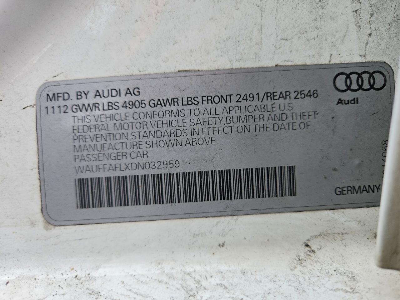 2013 Audi A4 Premium Plus White vin: WAUFFAFLXDN032959