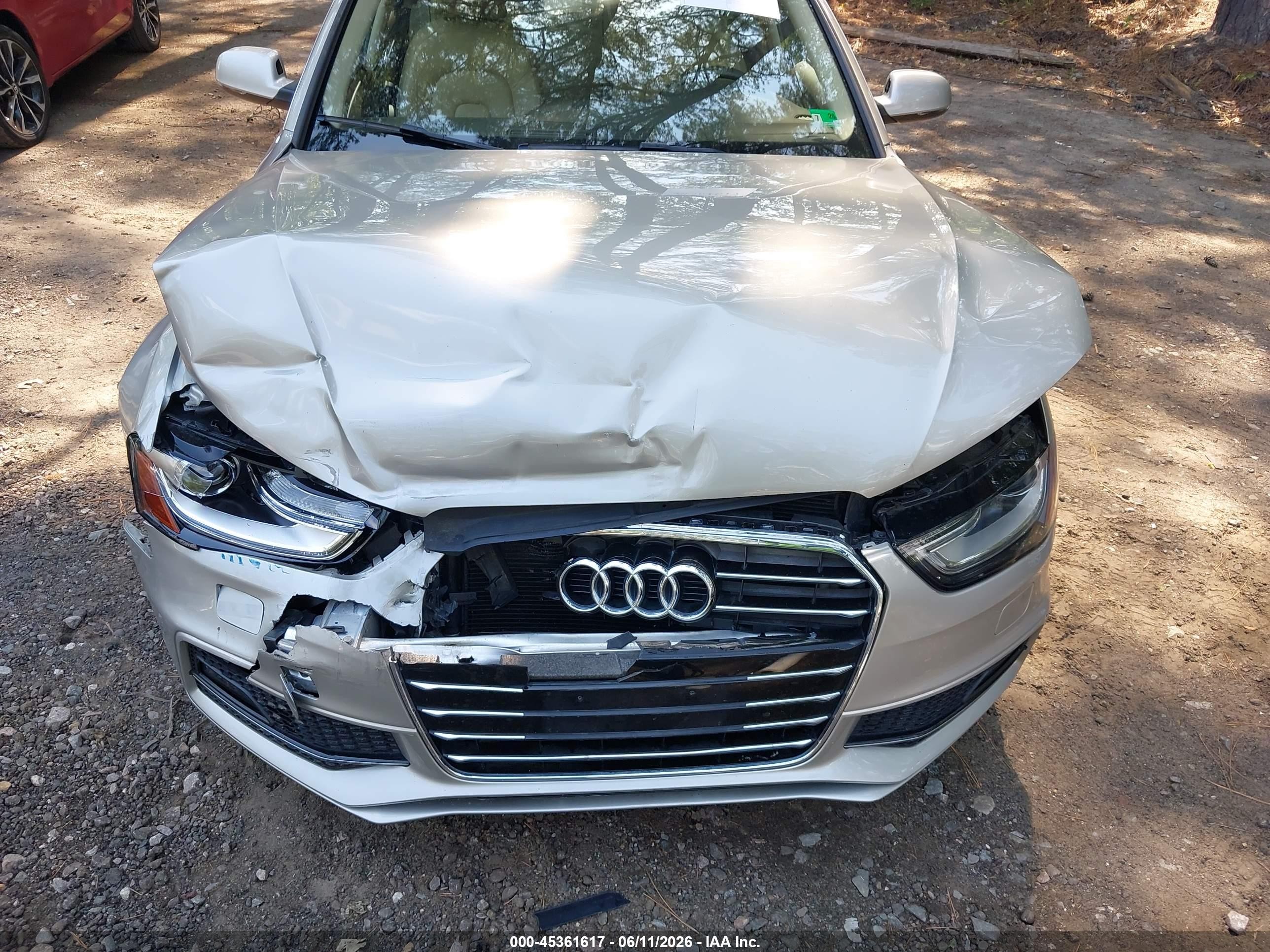 2014 Audi A4 2.0t Premium Silver vin: WAUFFAFLXEA081071